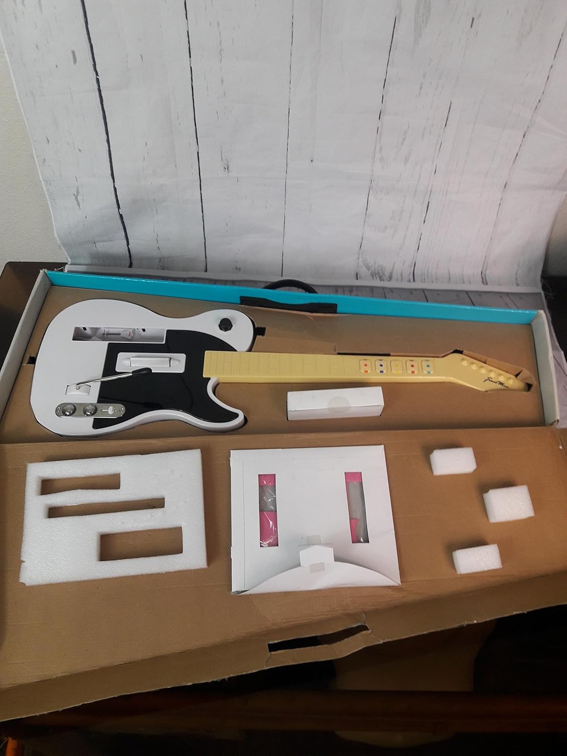 Wii Frontman Wireless Guitar - White