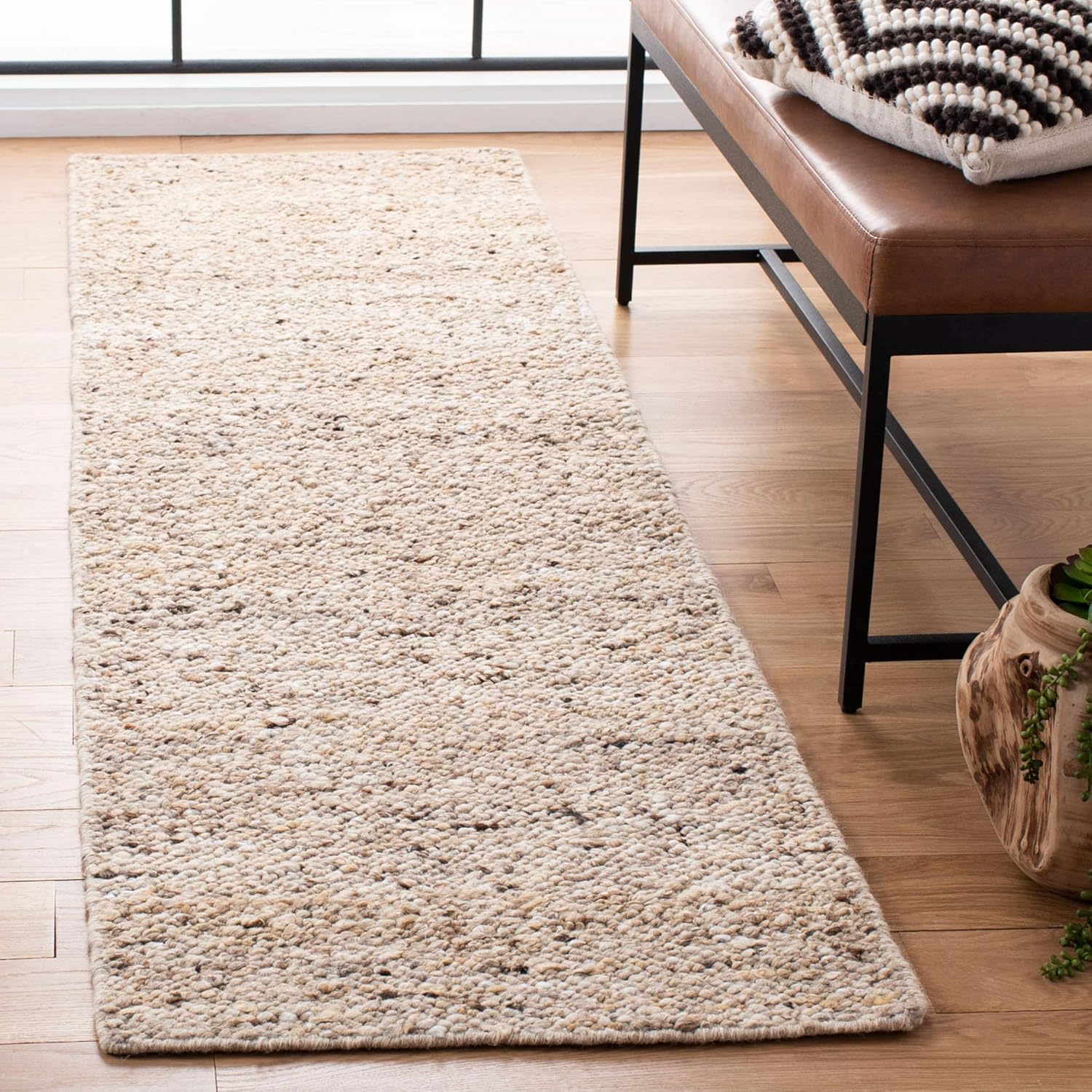 SAFAVIEH Natura Collection Runner Rug - 2'3" x 8', Beige, Handmade Wool, Ideal for High Traffic Areas in Living Room, Bedroom (NAT263B)