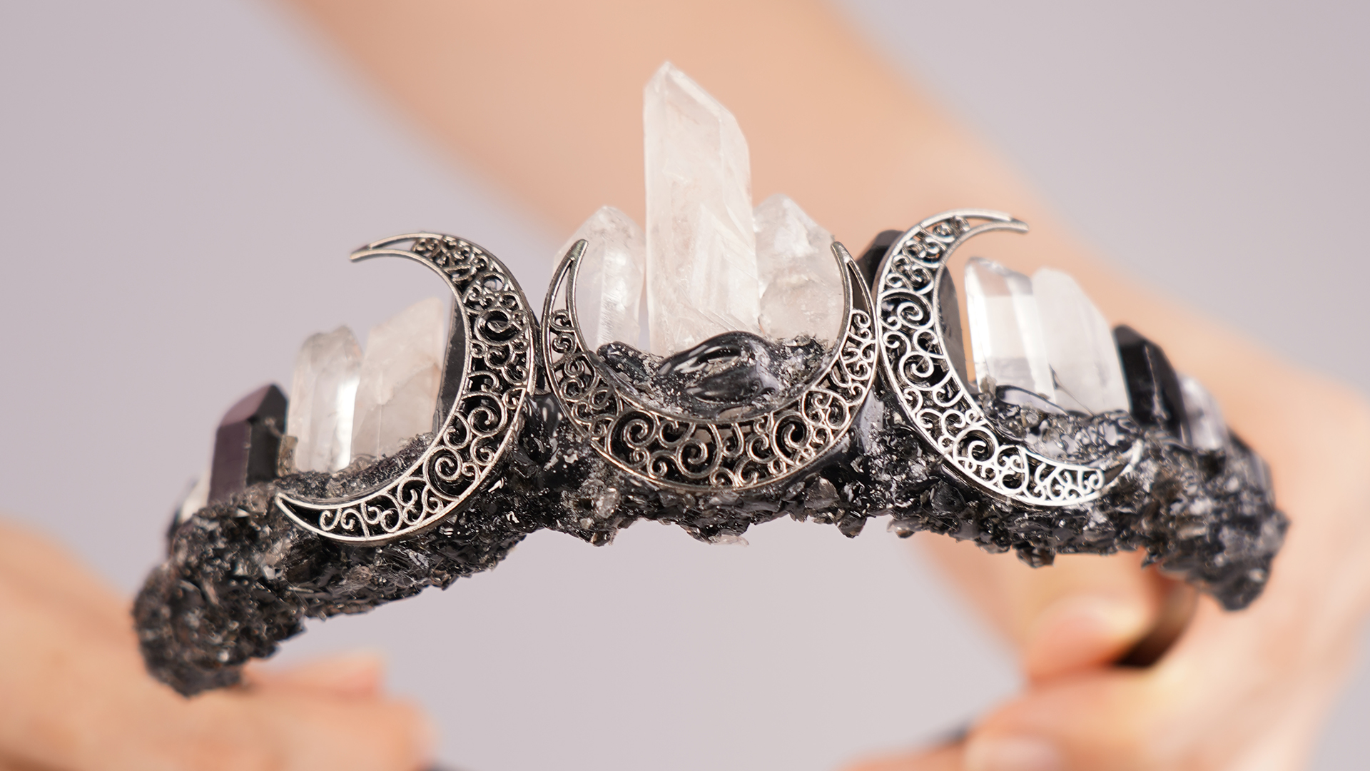 Amazon.com: JWICOS Raw Crystal Quartz Crown Clear Crystal 