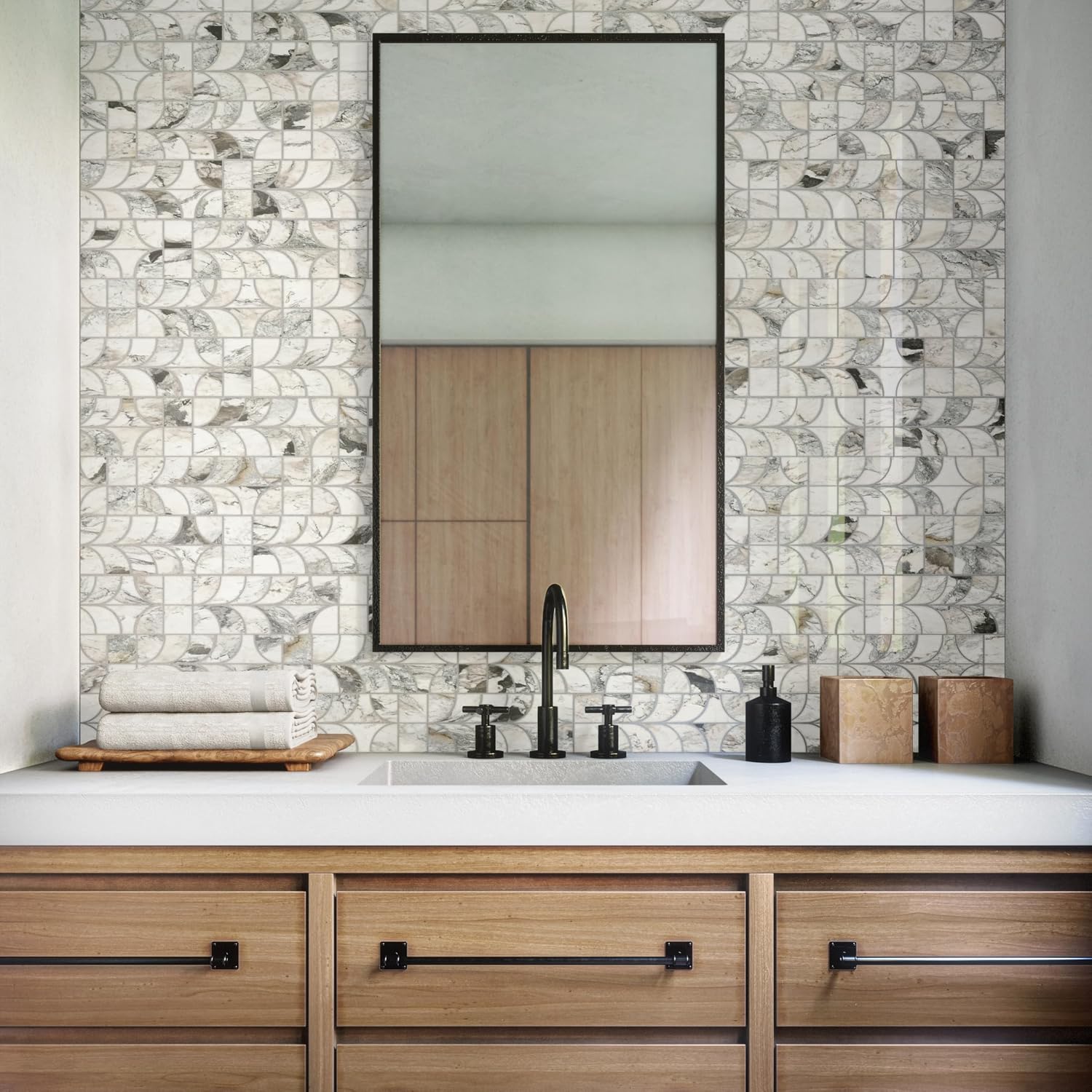 Daltile Gamma Natural Stone Patchwork Wall and Floor Mosaic Tile (10 PC Per Carton) (13.10 SQFT Per Carton)