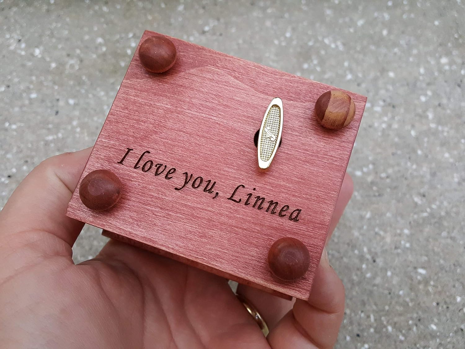 You are my sunshine engraved music box on the top along with sun, great gift for mom or daughter,