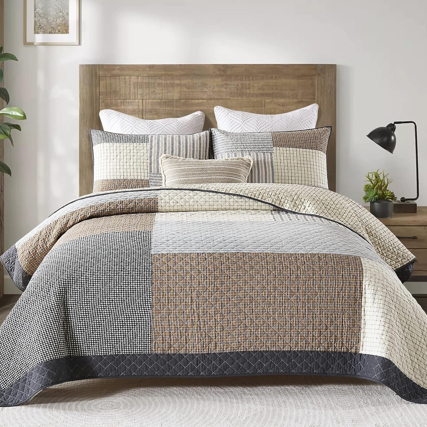 Finlonte Quilts Queen Size 100% Cotton Lightweight Soft Queen Quilt Real Patchwork Plaid Quilted Bedspread Brown Beige Gray Reversible Quilt Bedding Set 3 Pieces