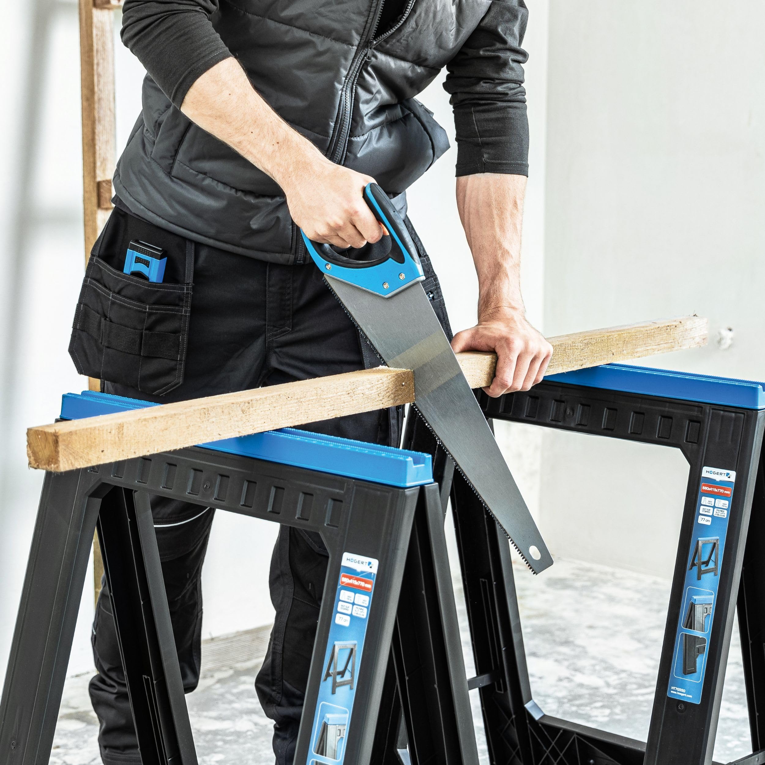 HÖGERT TECHNIK Banc de travail pliant en plastique, hauteur stable 77 cm, tréteau de travail avec pieds antidérapants, deux supports, charge maximale de 350 kg, pour le travail du bois et du métal