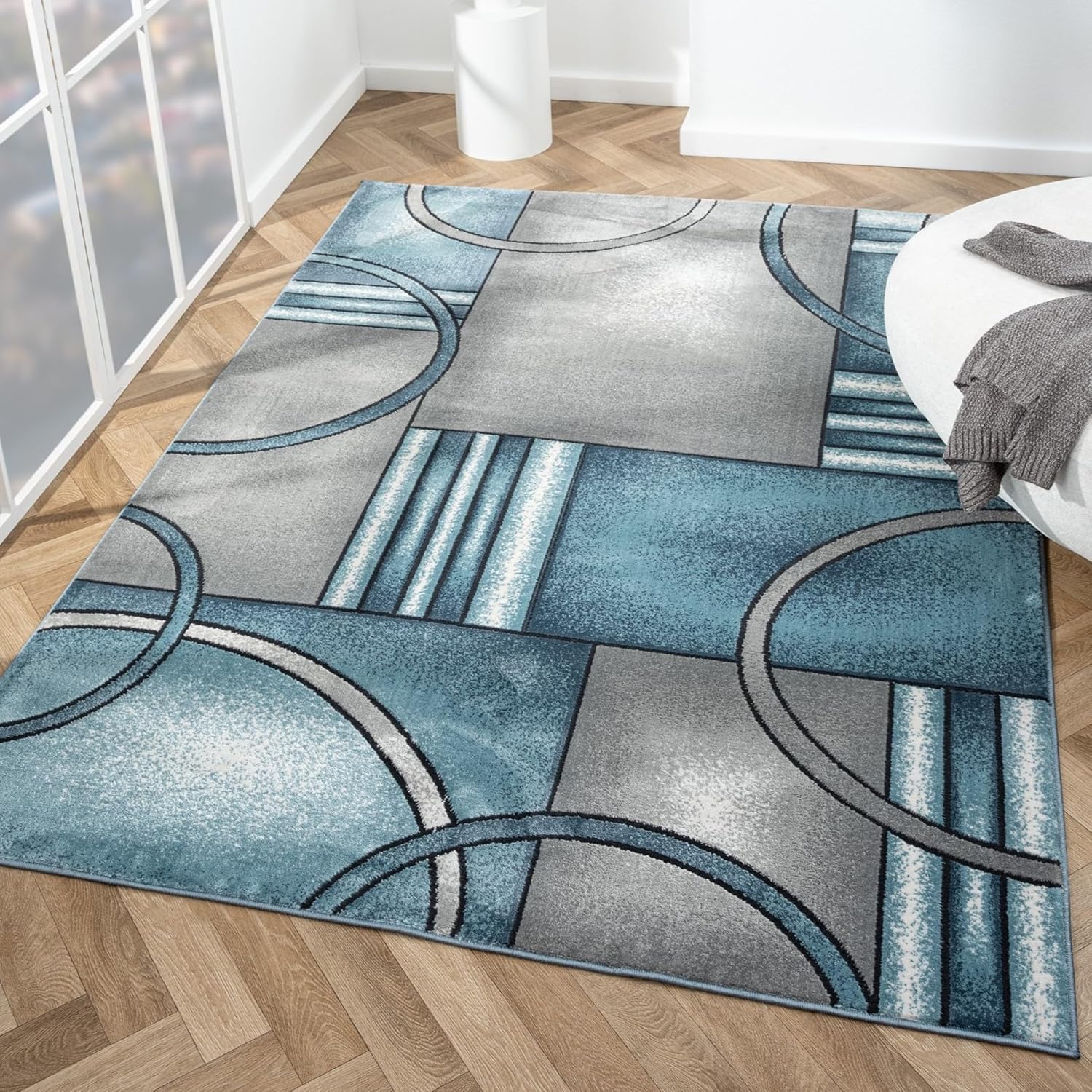 LUXE WEAVERS Art Deco Geometric Blue 5x7 Area Rug
