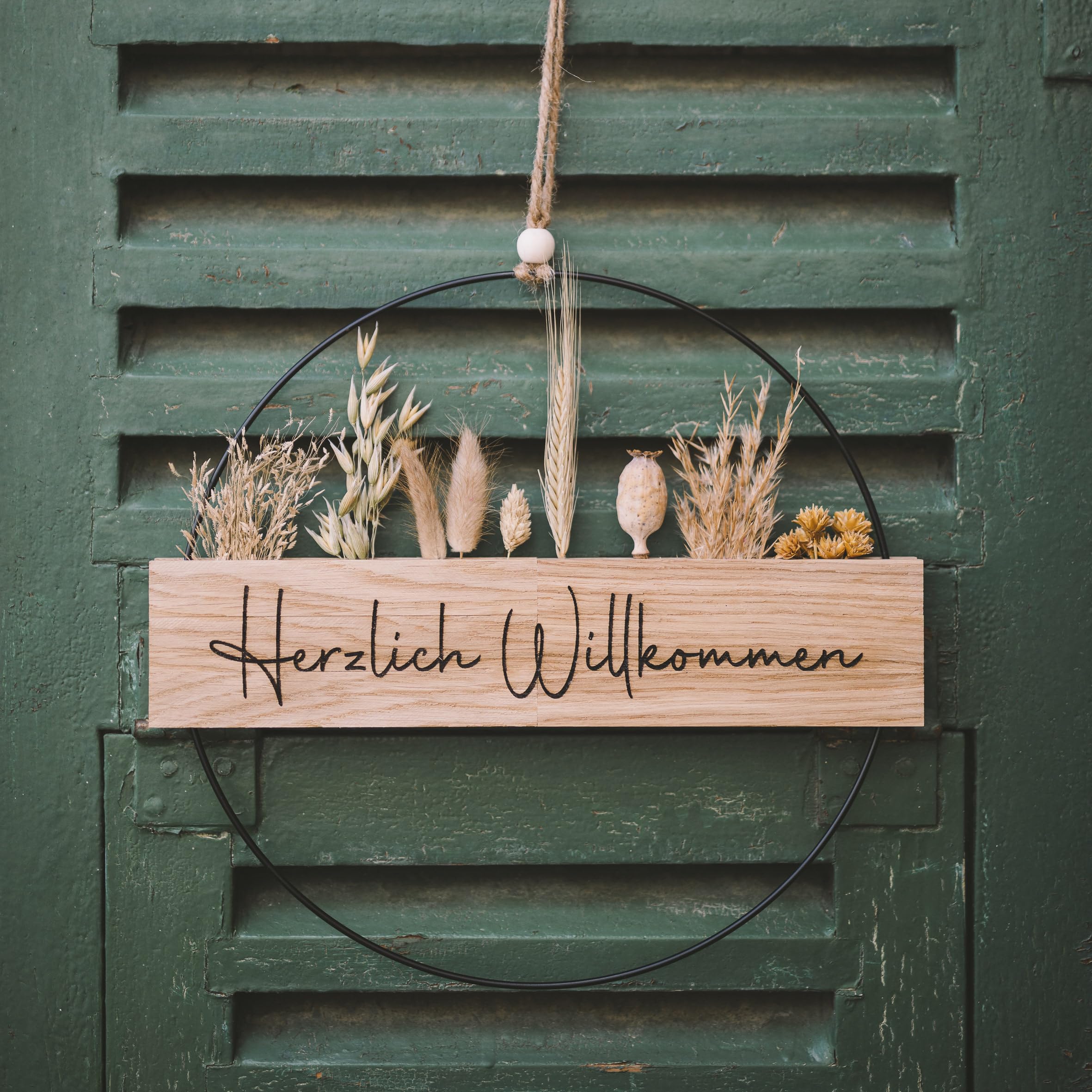Türkranz Haustür Trockenblumen I Dekokranz ganzjährig I Willkommenskranz mit Herzlich Willkommen graviert I Türdekoration außen & innen I personalisierbar (Trockenblumen Naturtöne, Metallring 30cm)