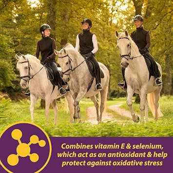 Horse Health Vita E & Selenium Crumbles Vitamin Supplement, Supports Optimal Muscle Health & Antioxidant Support, Selenium and Vitamin E Supplements for Horses, 3 lb, 96 Day Supply