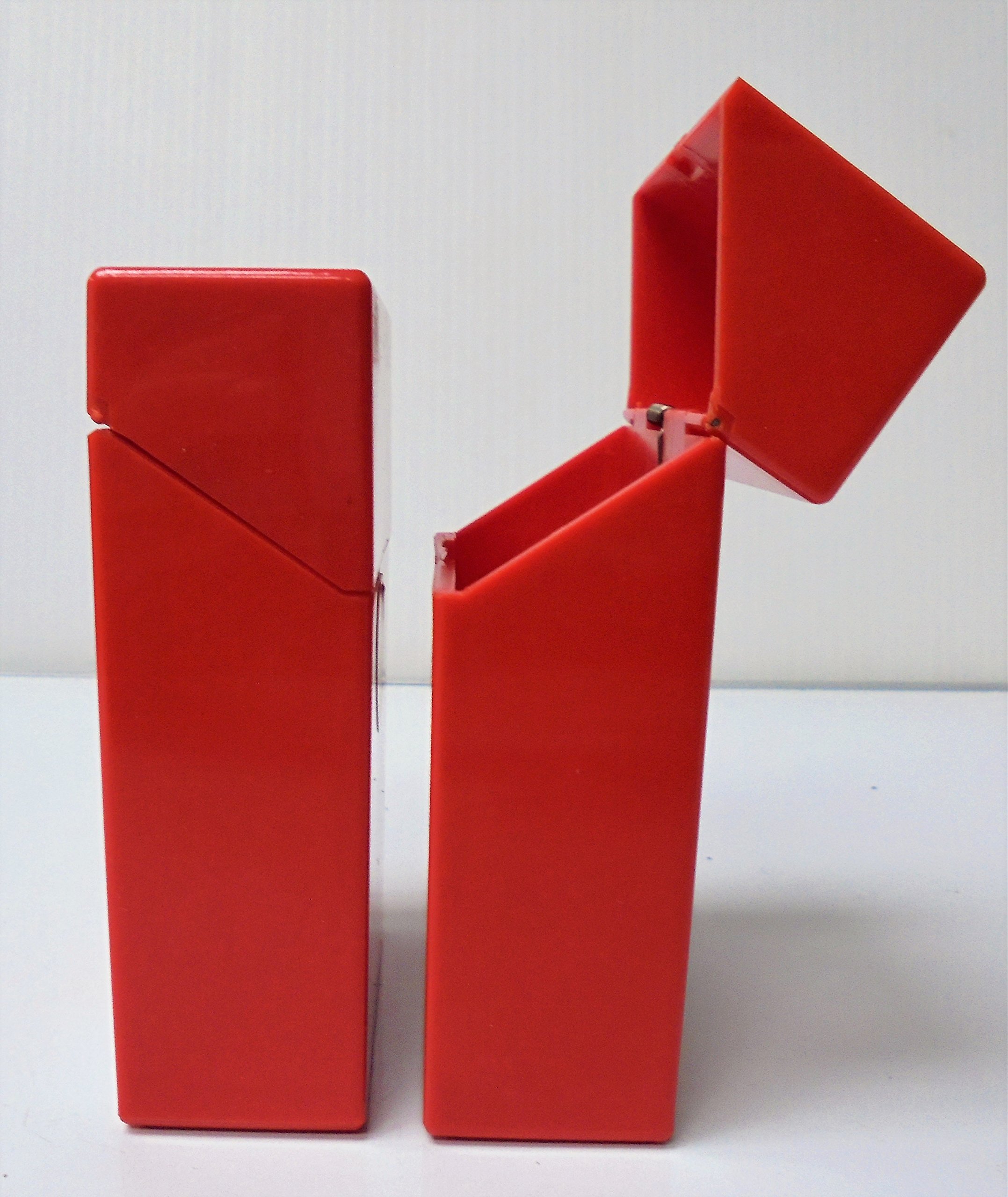 Amazon.com: 4 Flip Open Red Plastic Cigarette Case Holds Kings