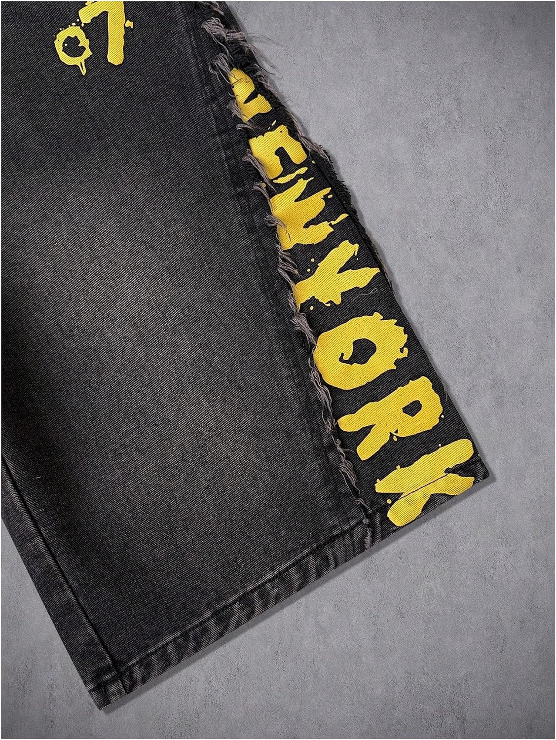 VIPWOLF Men's Y2K Jorts Wide Leg Denim Bermuda Shorts Washed Frayed Baggy Jean Shorts Hip Hop Drippy Streetwear