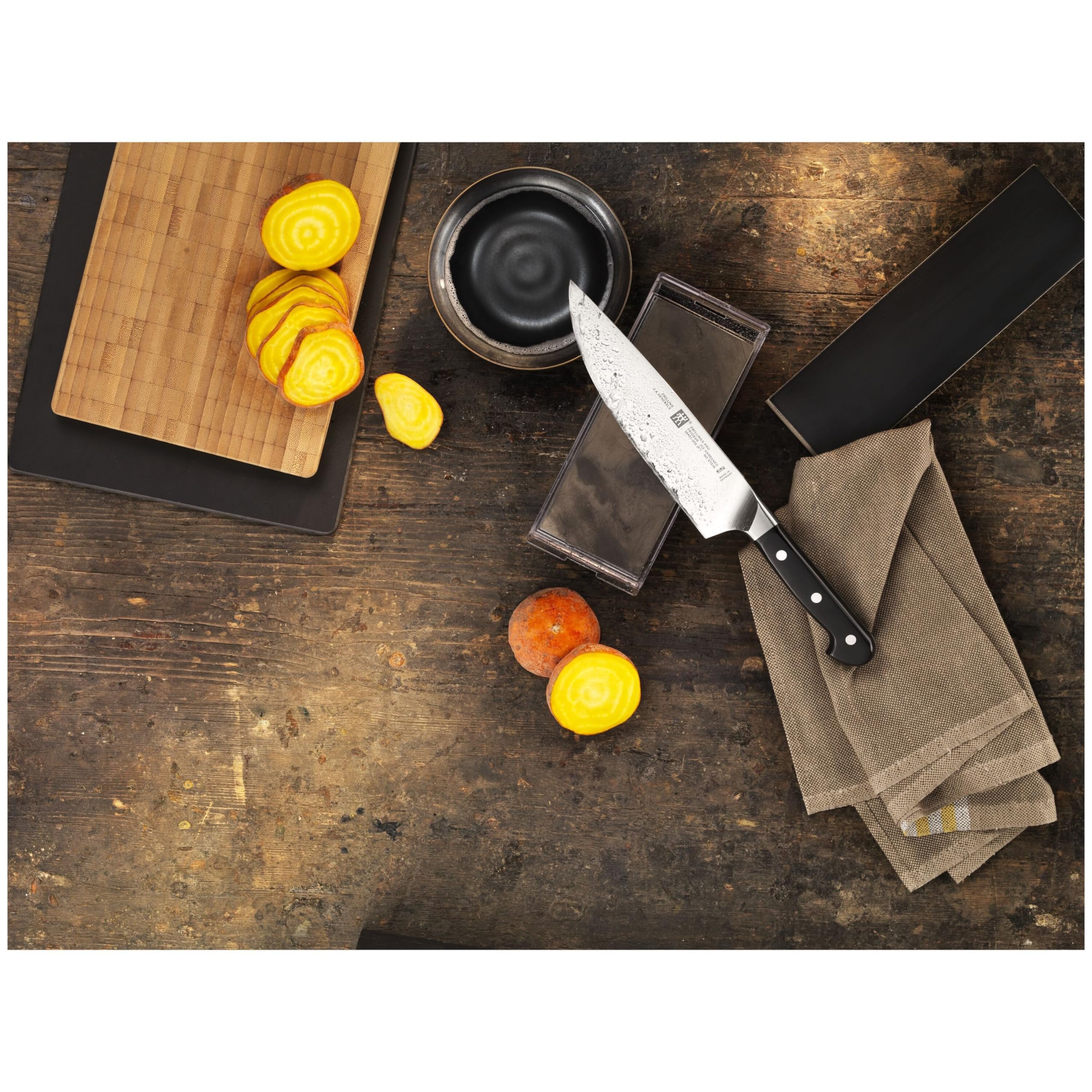 Amazon｜ZWILLING Pro シェフナイフ 20cm 38401-201｜牛刀包丁