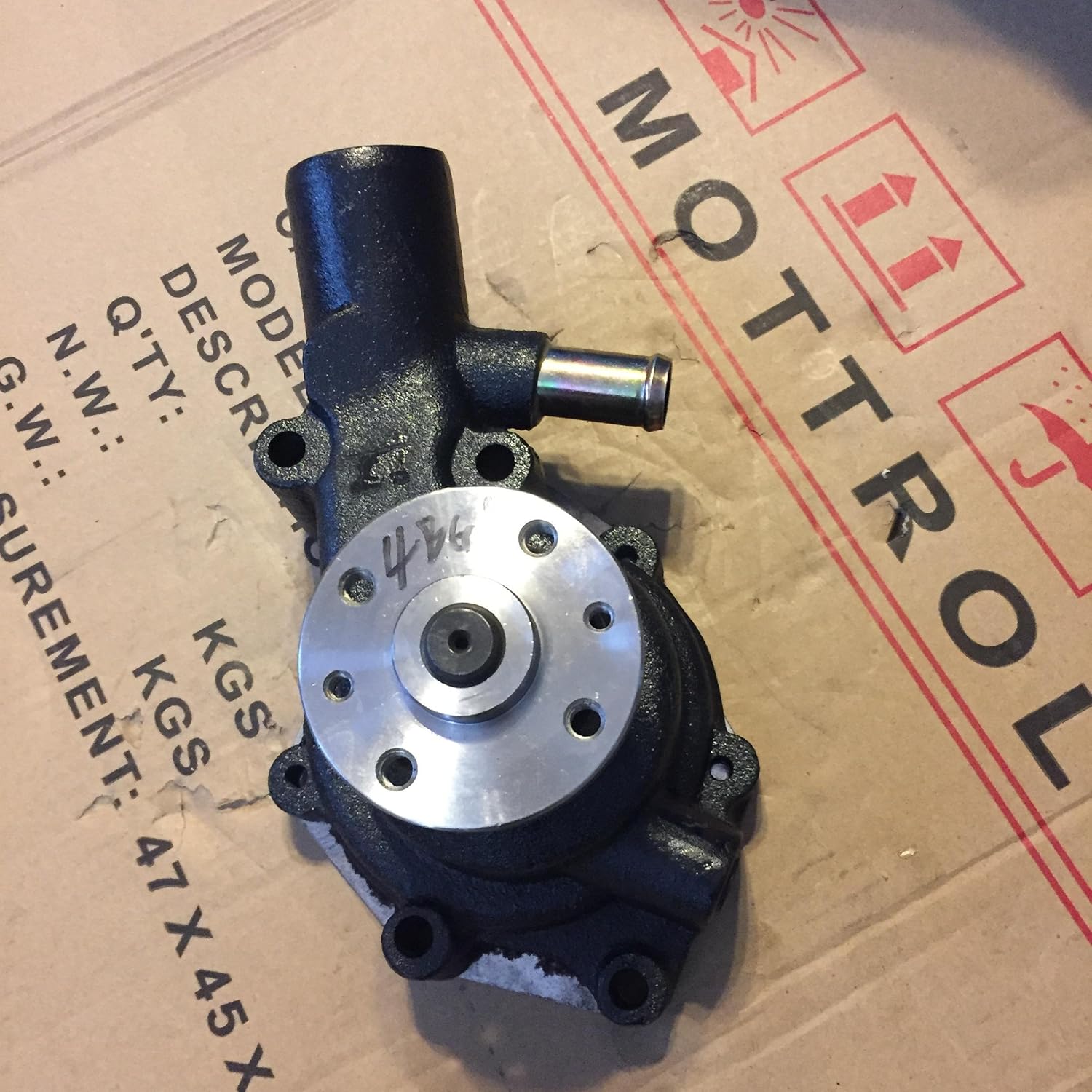 8-94376-843-2 8943768432 8-94376843-2 Water Pump Fits for Isuzu 4BD1T SK120 SH120 EX120