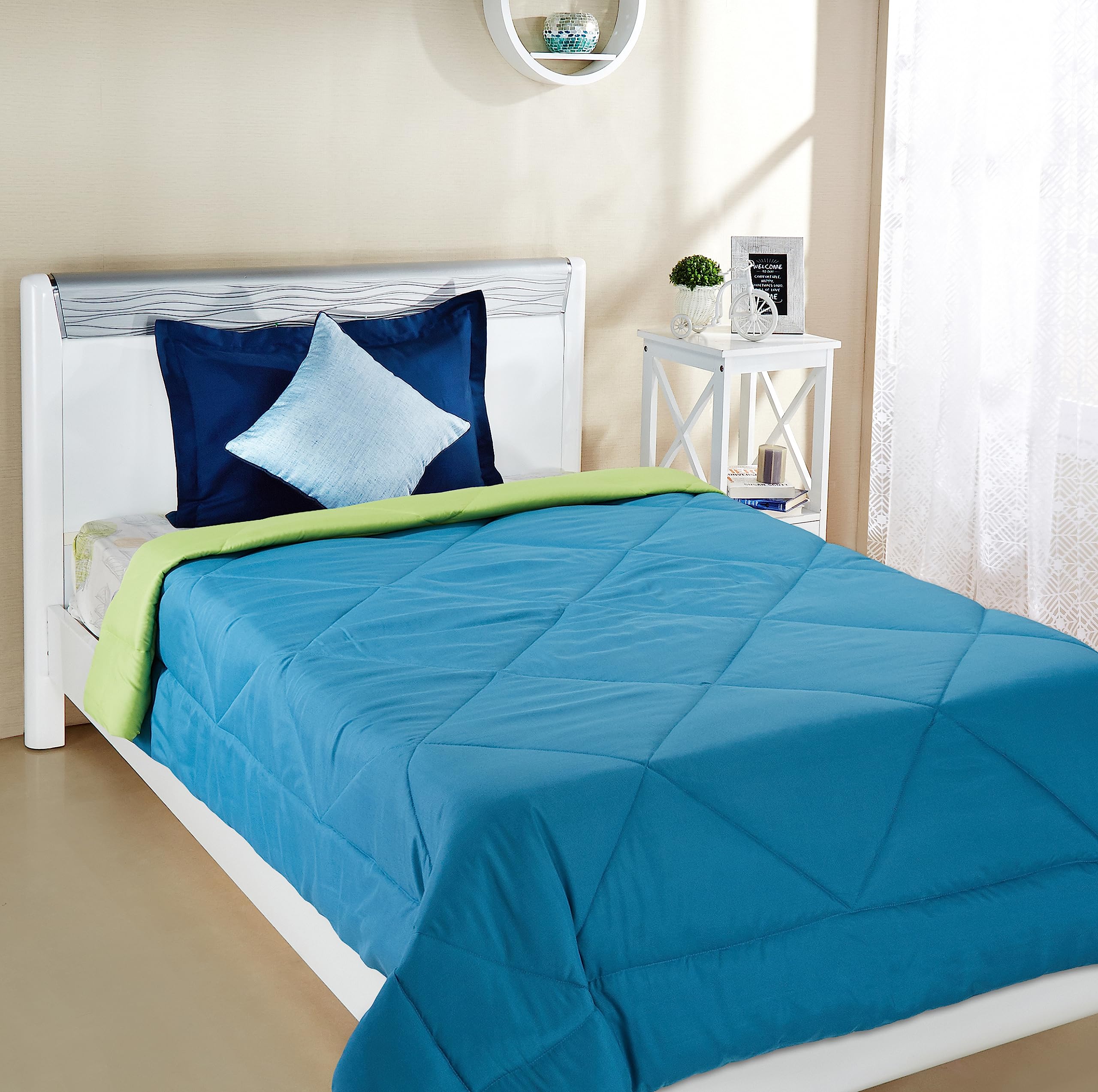 Amazon Brand - Solimo Microfiber Reversible Comforter, Single (Aqua Blue  and Olive Green, 200 GSM) : Amazon.in: Home u0026 Kitchen
