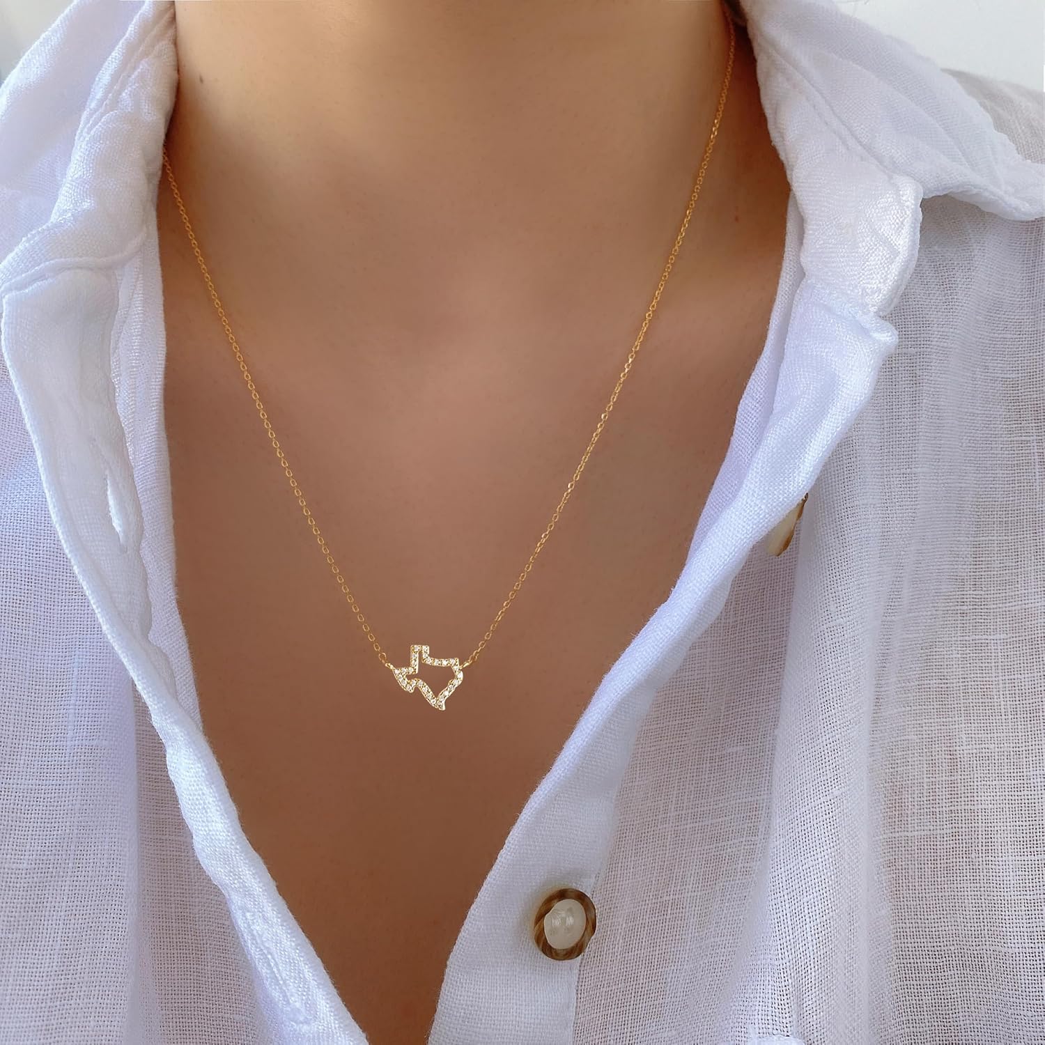 Texas State Necklace 14K Gold-Dipped Pendant Texas Map Outline Holloow CZ Cubic Zirconia Pendant Charm Necklace Texas Necklace For Women