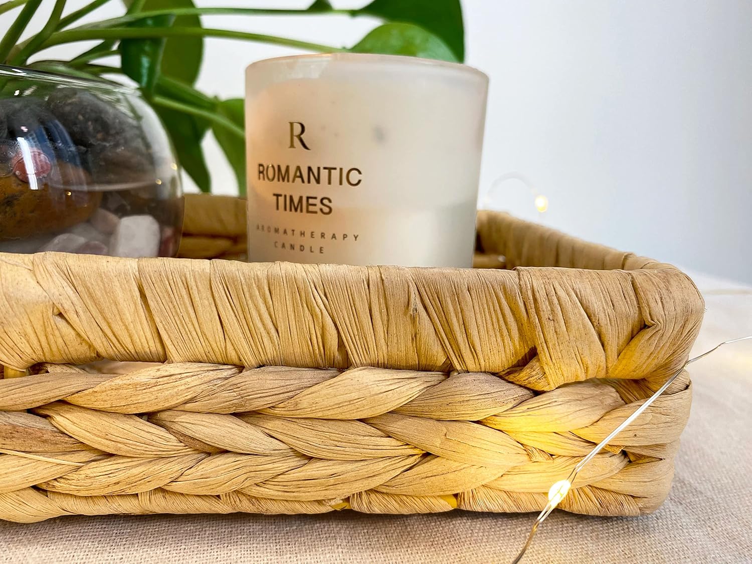 Rustic Woven Seagrass Guest Towel Tray Holder for spa, Farmhouse Water Hyacinth Guest Towel Napkin Holder for Desk