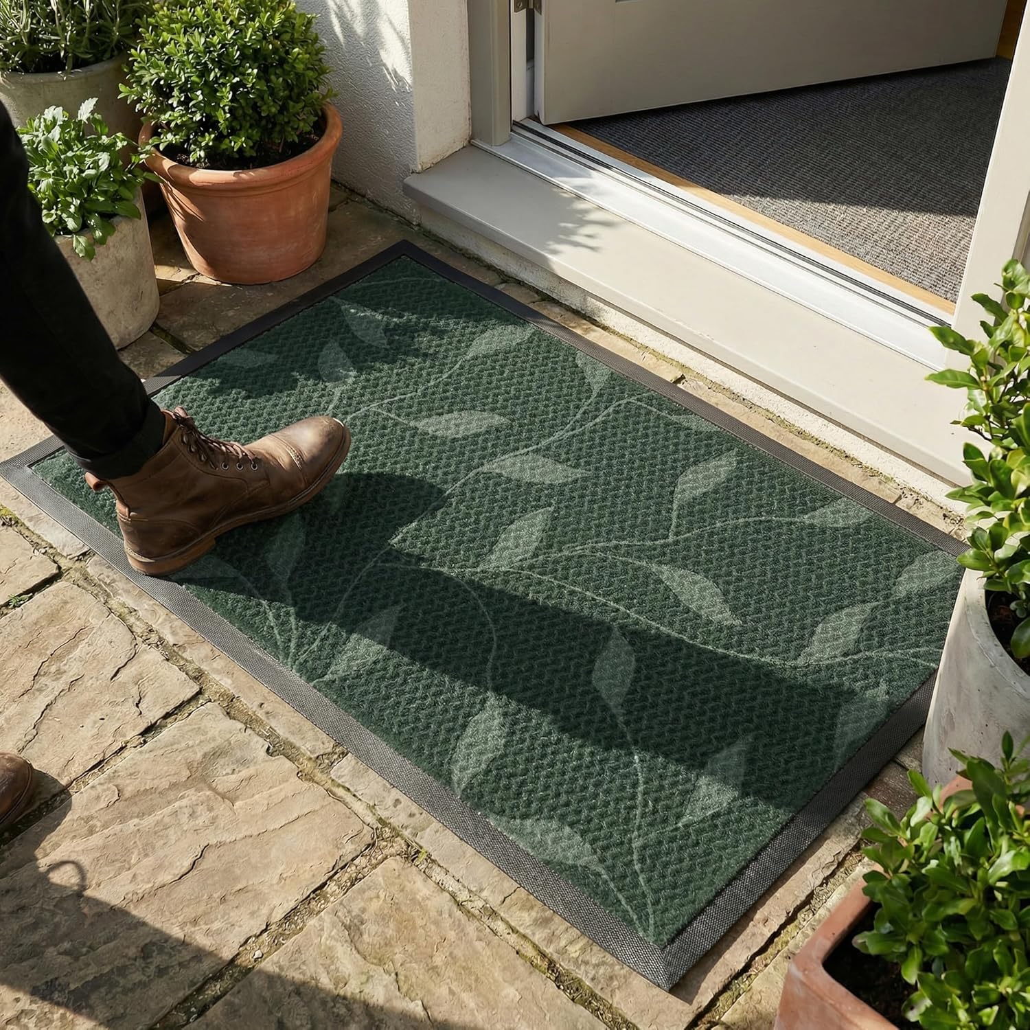 Bernini Aqua-Terra Waterproof Shoe Scraper Dog Mat, Heavy Duty Mud Mat with Quick Dry Mesh, Stain Resistant Rubber, Low-Profile Dirt Grabber, Indoor/Outdoor Dog Door Mat for Muddy Paws, 36"x 24"