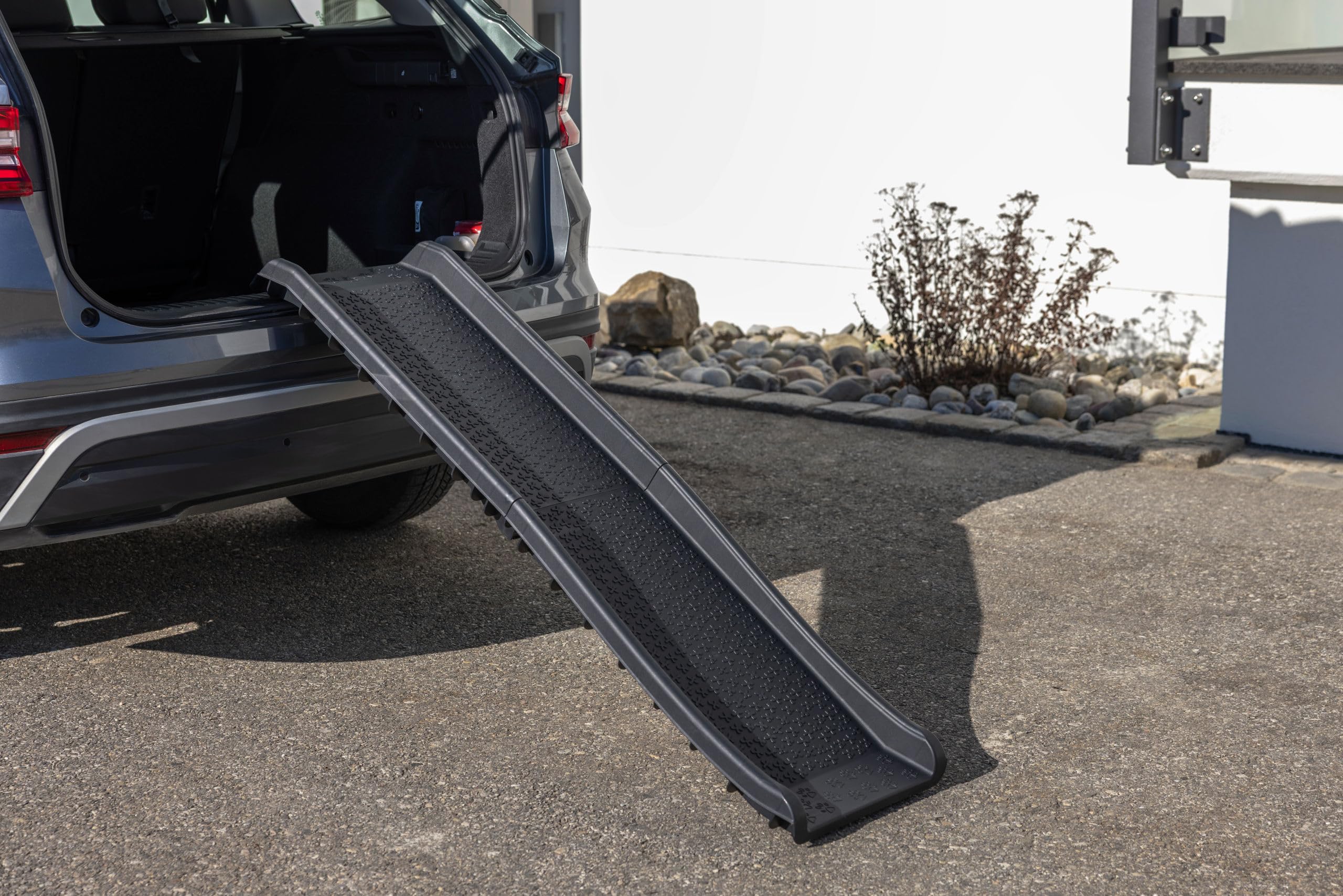 Kerbl Pet rampa per cani, nera, 157x40,5 cm, rampa per bagagliaio, rampa d'ingresso per cani, plastica, cani