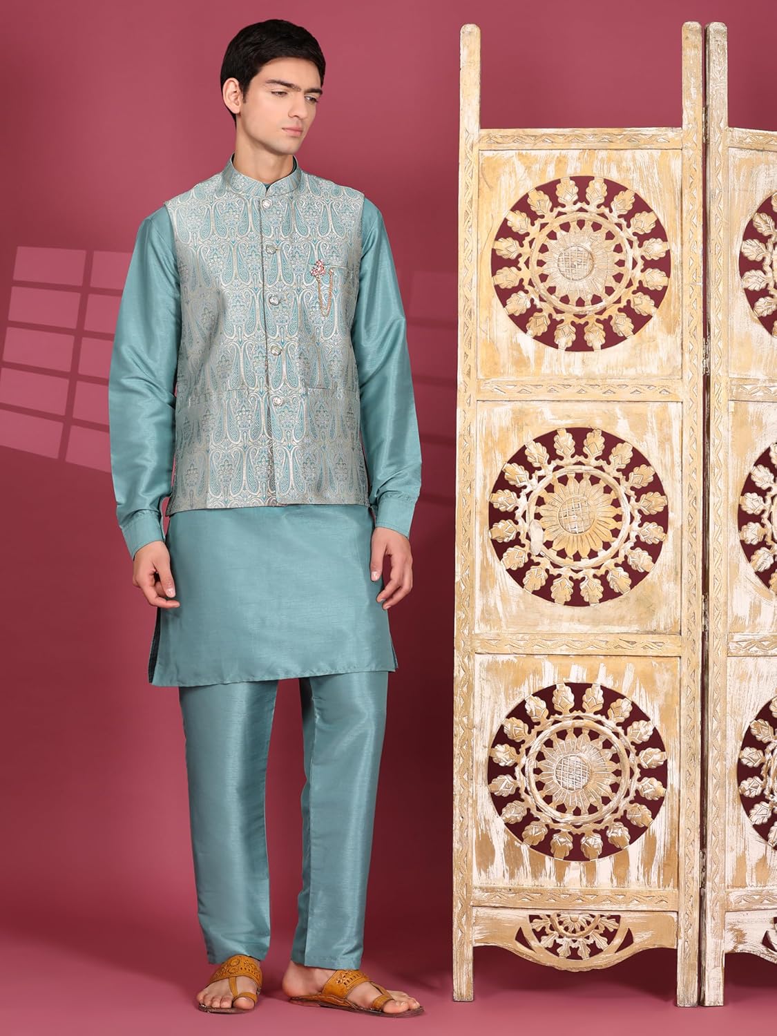 Pro-Ethic Style Developer Mens Indian Traditional Cotton Kurta Set With Jacquard Silk Jacket (Waistcoat) For Men (C-117) - Image 4