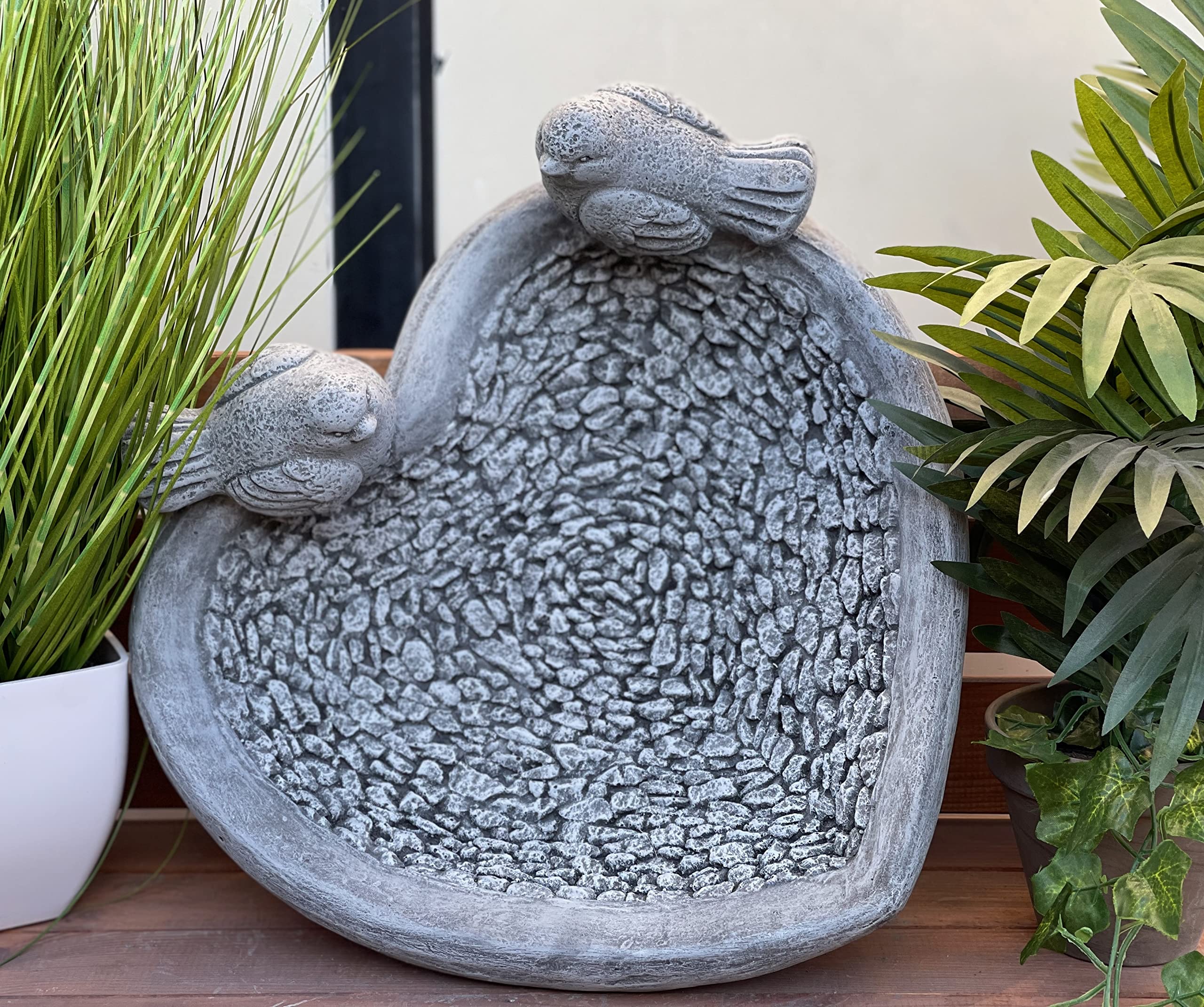 stoneandstyle Bebedero para pájaros XL con 2 pájaros, piedra fundida, resistente a las heladas, para invierno, 13 x 34 x 34 cm