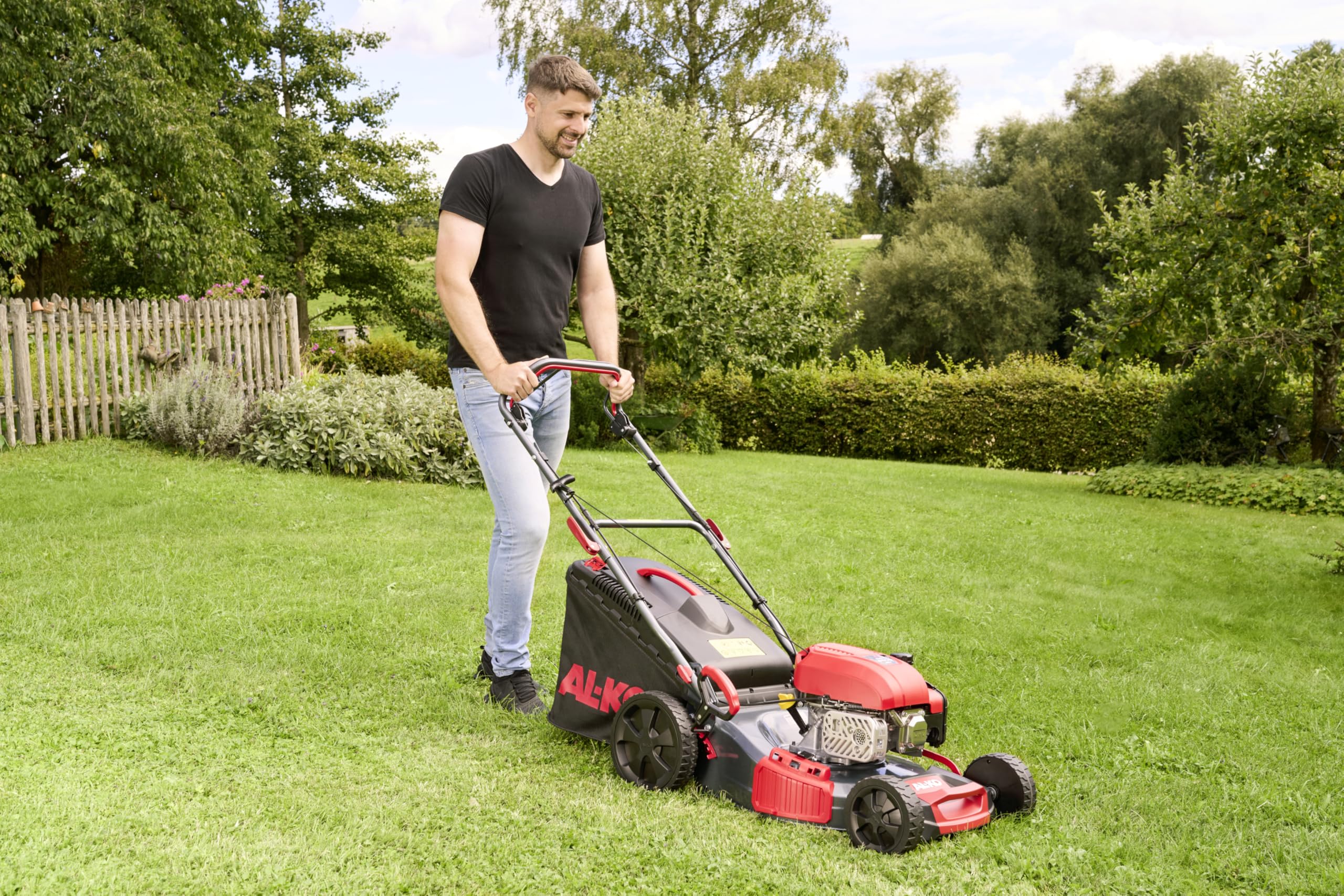 AL-KO Benzin-Rasenmäher Easy 4.66 SP-D, 46 cm Schnittbreite, 2.4 kW Motorleistung, 1-Gang Radantrieb, 4INONE function, Stahlblechgehäuse, für Rasenflächen bis 1400 m²