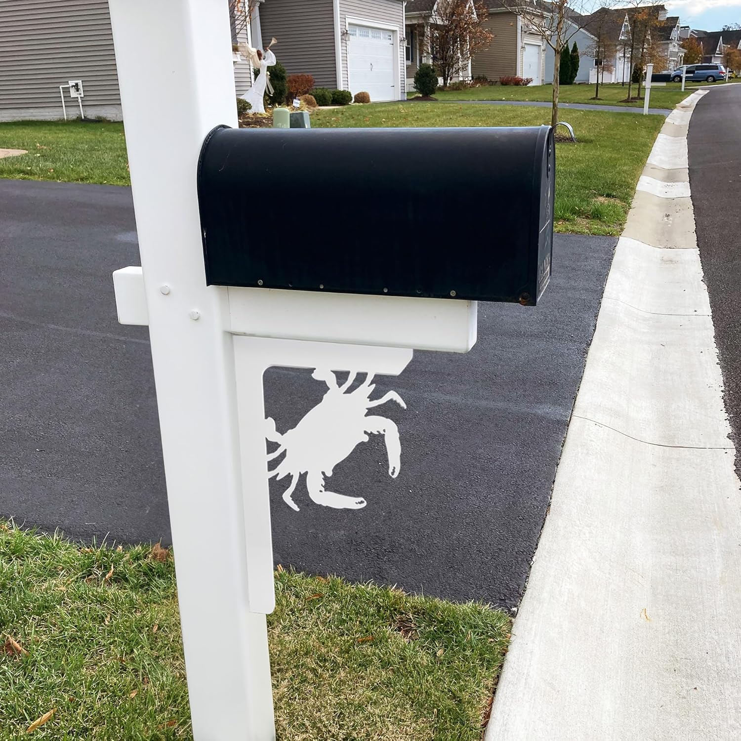 JennyGems Crab Mailbox or Decorative Porch Bracket, Mailbox Decor for Outside, Beach Coastal Theme,16 Inch, Made in USA