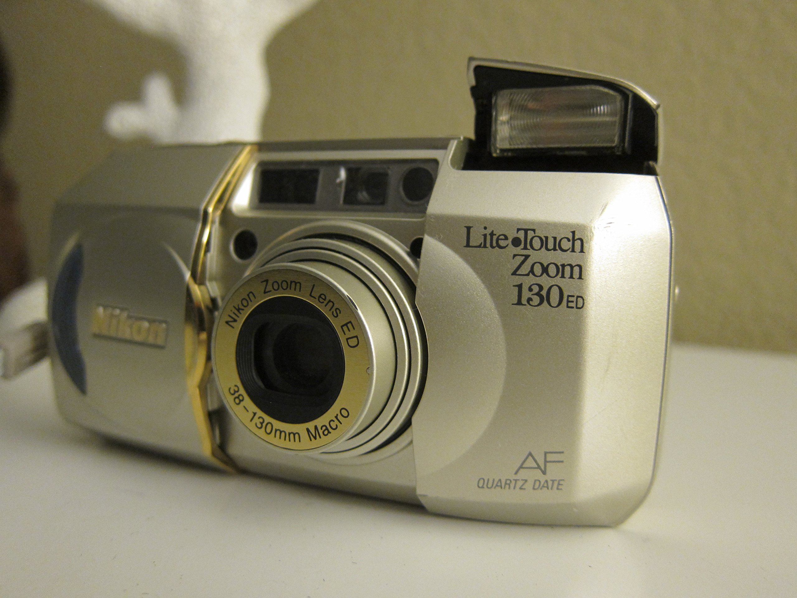 Nikon Lite Touch 130 ED/QD Zoom Date 35mm Camera: Film Cameras Nikon Lite Touch 130 ED/QD Zoom Date 35mm Camera: Film Cameras