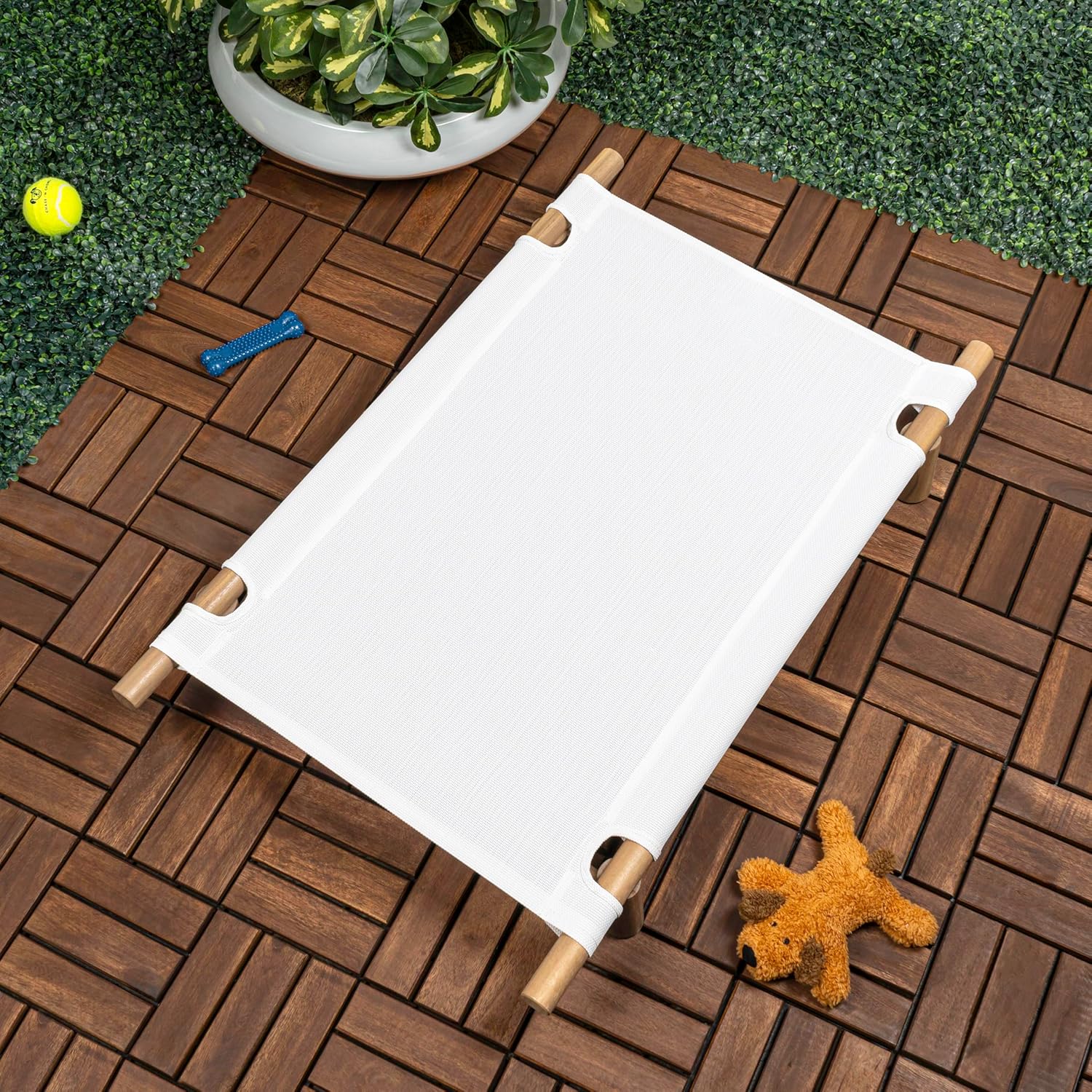 DBD5000A Chester 32" Modern Minimalist Wood Frame Elevated Outdoor Dog Bed, Snow/Light Teak