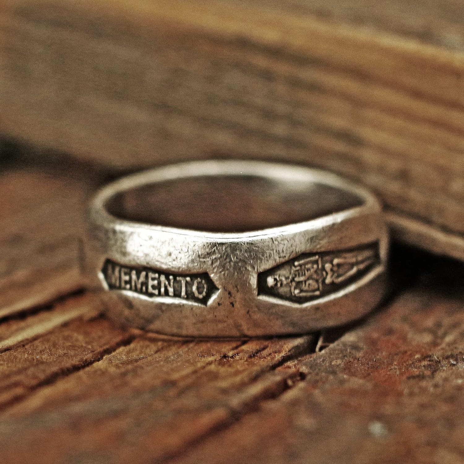 MEMENTO MORI Ring