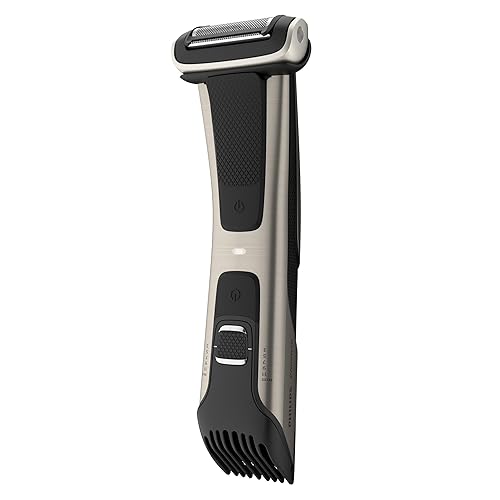 Vista 8 de Philips Norelco Bodygroom serie 7000, recortadora de ingle y cuerpo a prueba de ducha para hombres, aseo corporal preciso, peine ajustable, seguro