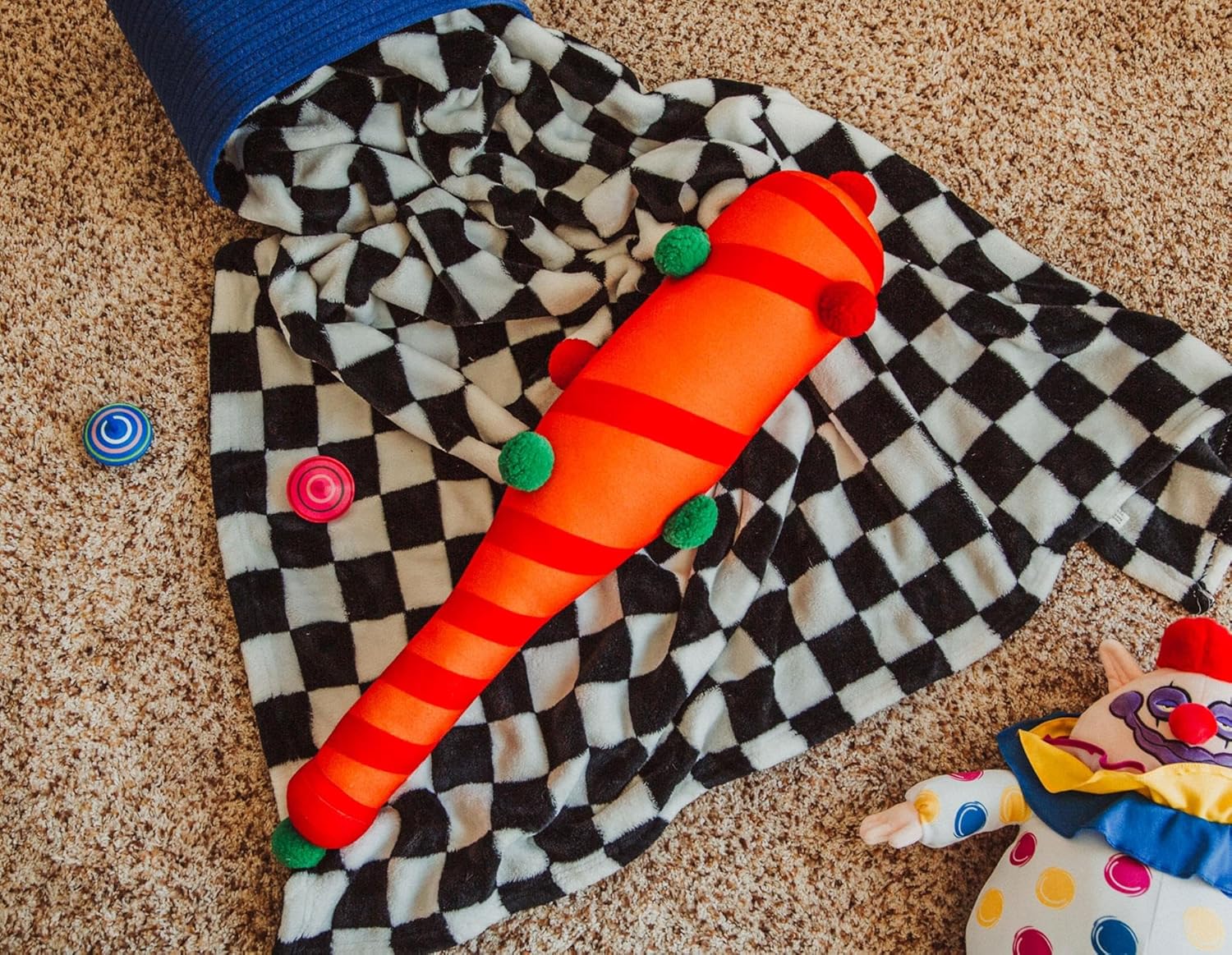 Killer Klowns from Outer Space Orange Baseball Bat 30-Inch Collector Plush Toy, Large Soft Stuffed Animal - Image 3