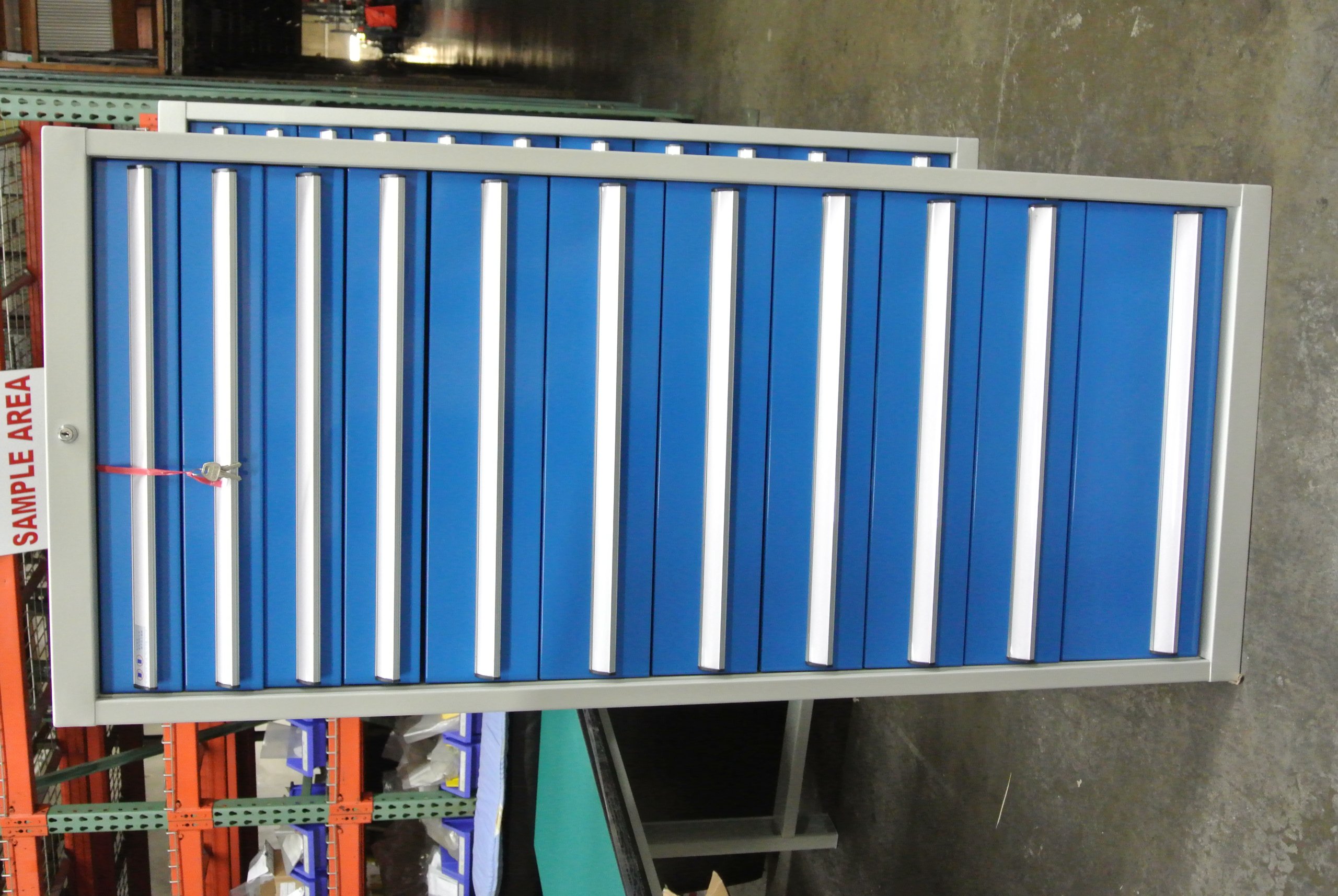 Industrial Modular 11 Drawer Tool Storage Cabinet