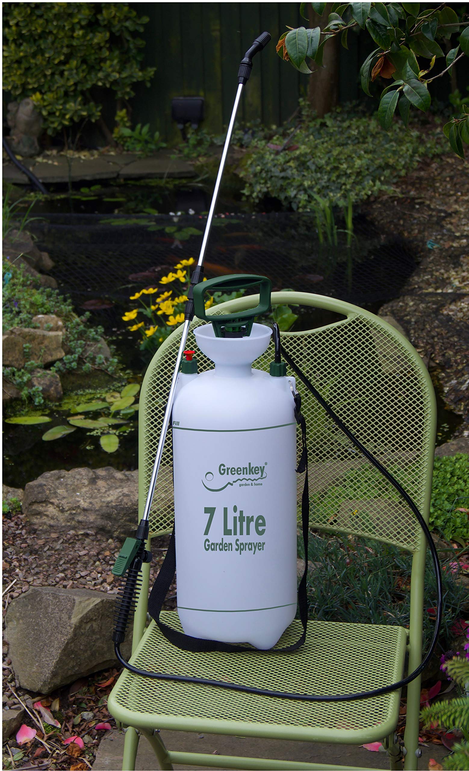 Greenkey Garden and Home Ltd 7 Litre Pressure Sprayer with Extension Lance