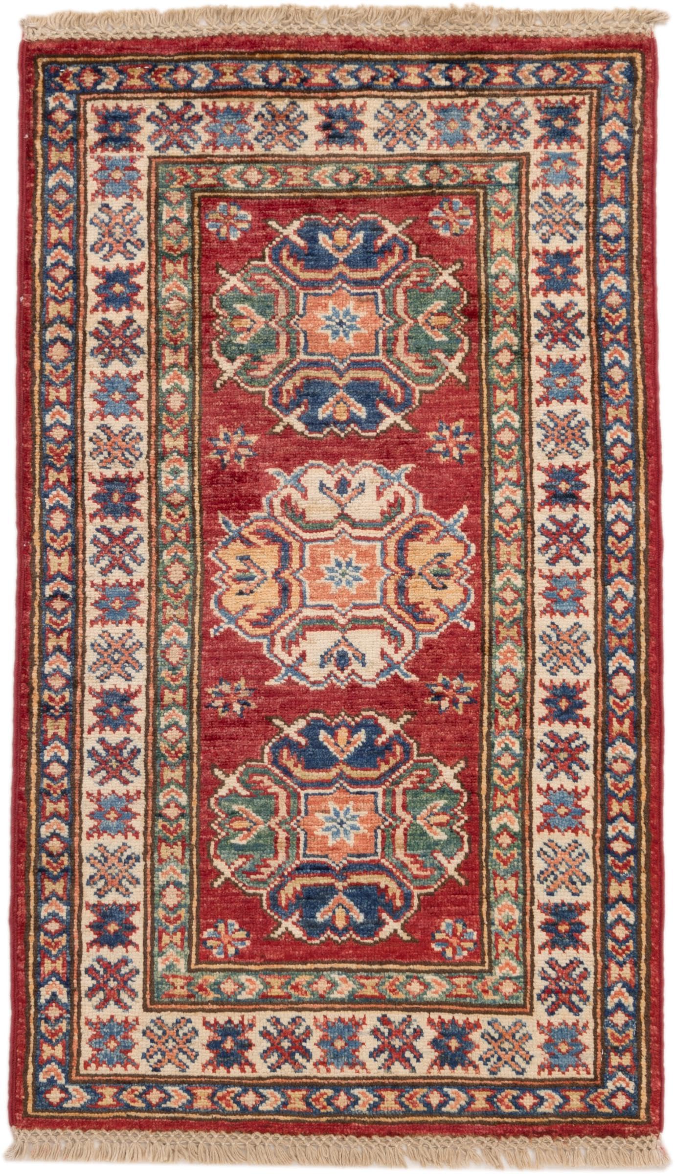 Tapis Kazak 53x92 cm la solution laine pour valoriser un petit espace