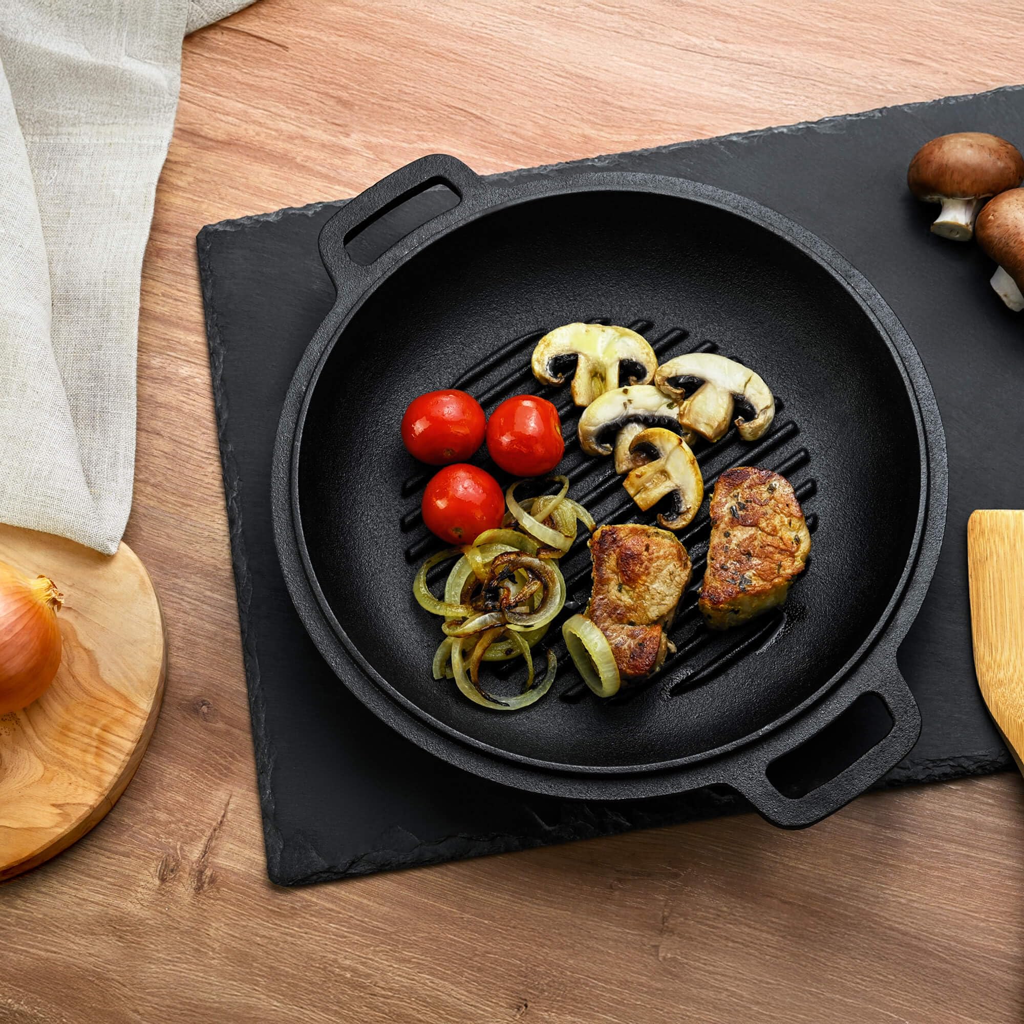 GRÄWE Dutch Oven CI 350 Ø 26 cm – Gusseisen Brat- & Kochtopf 2-in-1 mit Deckel, Induktion & Backofen geeignet, Schmortopf & Bräter für Outdoor & Küche, 5QT, 4,7 Liter