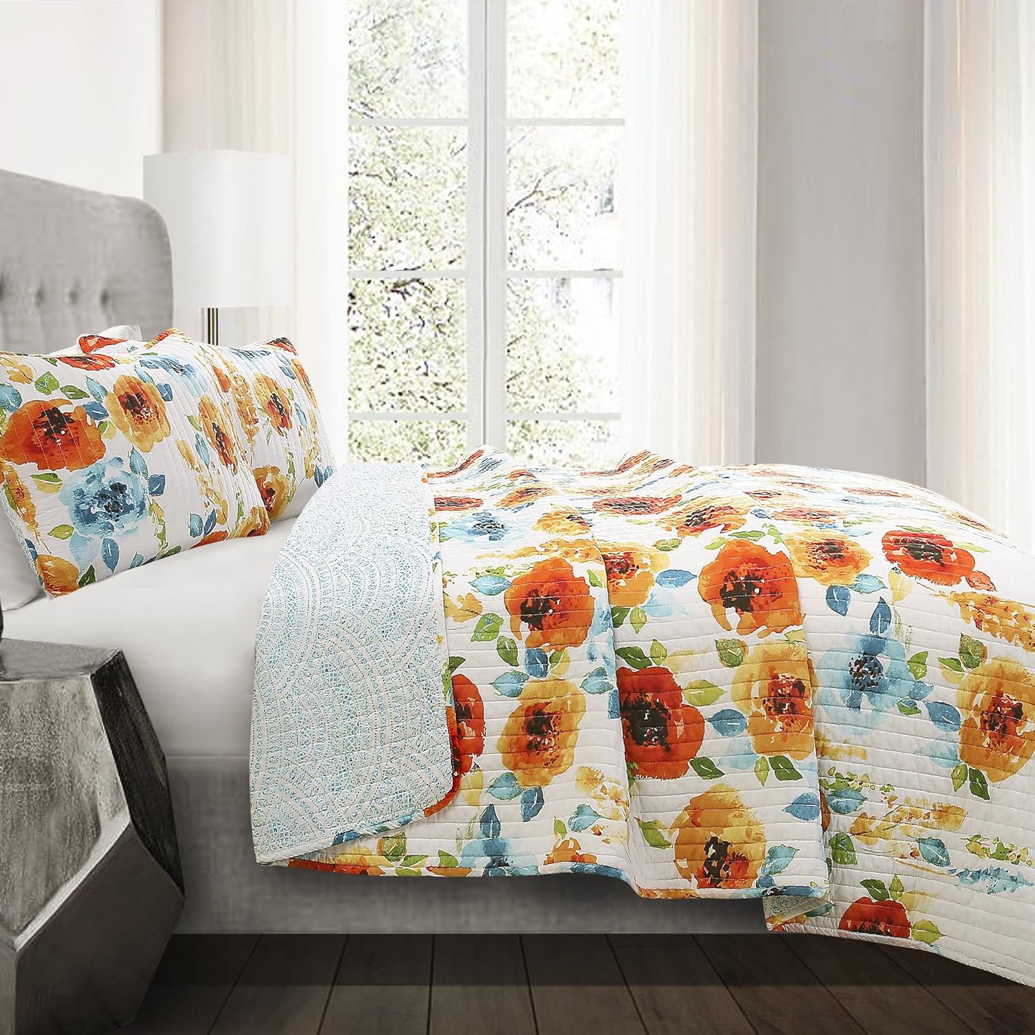 Lush Decor 3 Piece Percy Bloom Quilt Set, Full/Queen, Tangerine and Blue