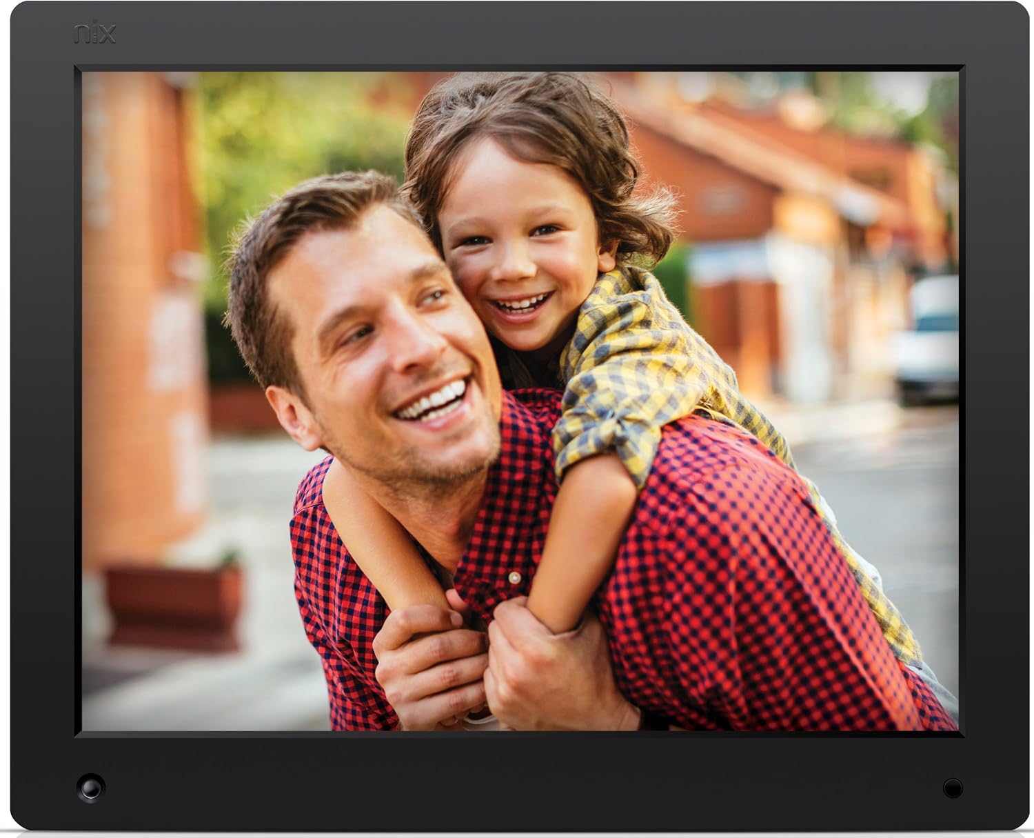 NIX 15 inch Hi-Res Digital Photo Frame with Motion Sensor & 16GB Memory - X15C