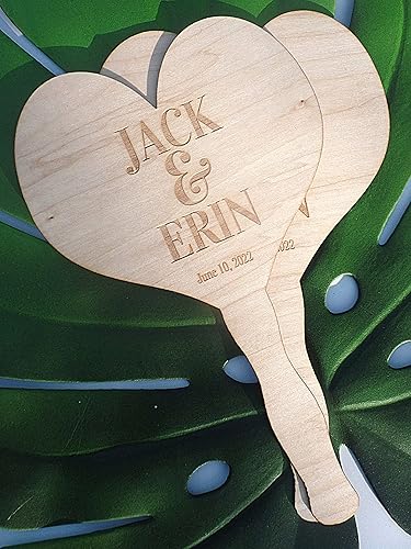 Miniatura 2 de Personalized Wooden wedding favor fans for guests, wooden handheld fan, engraved gift, Heart shaped