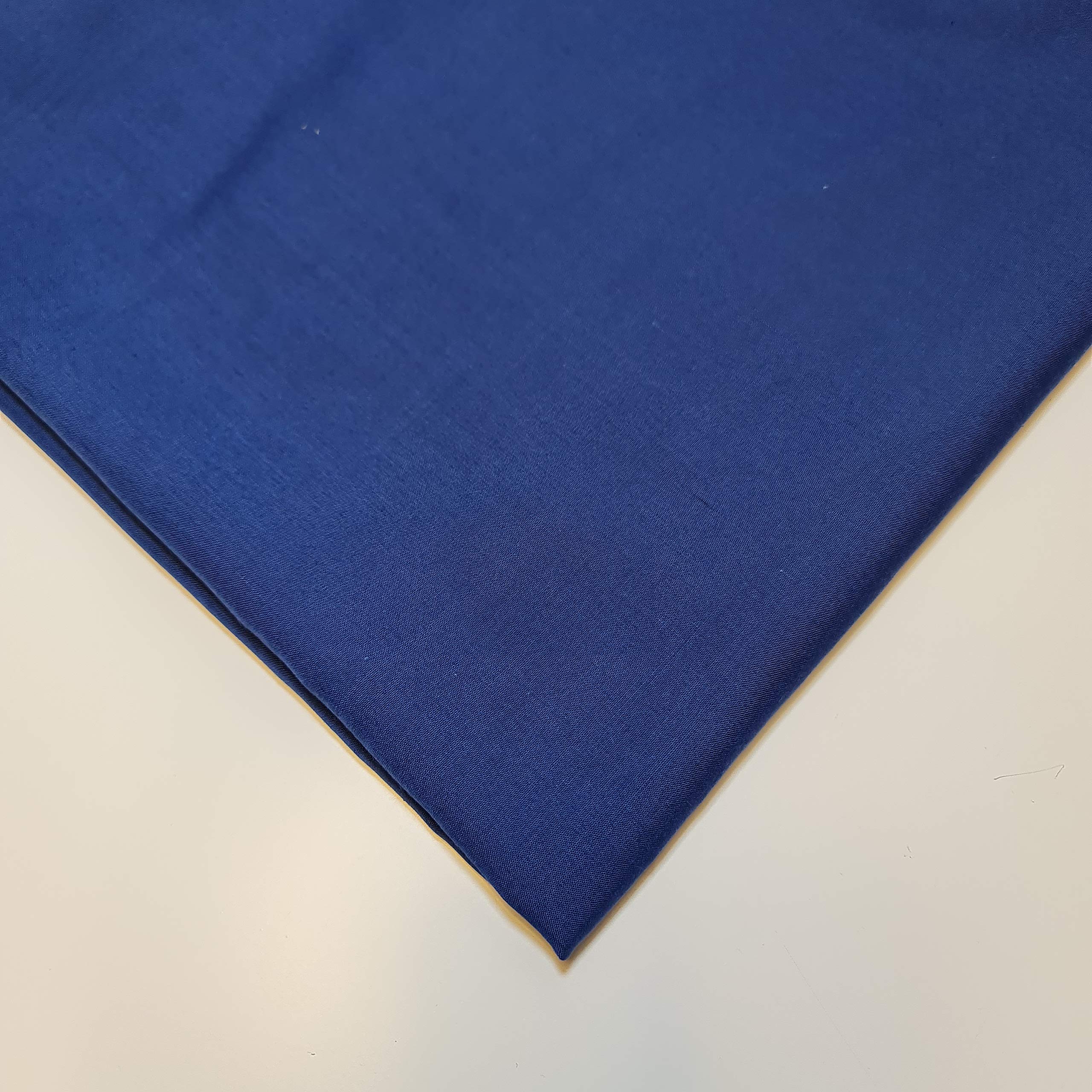 Stazione tessile Plain Poly Cotone Tessuto Rivestimento Rivestimento Abito Artigianato Materiale 111,8 cm (10 metri)