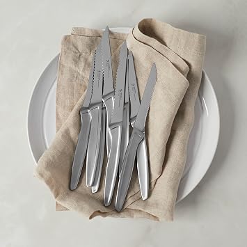 HENCKELS Steak Knives Set of 8, Razor-Sharp German Engineered, Silver | Informed by 100+ Years of Mastery. Forged Steak Knife Set, Stainless Steel Serrated Blades, Dishwasher safe.