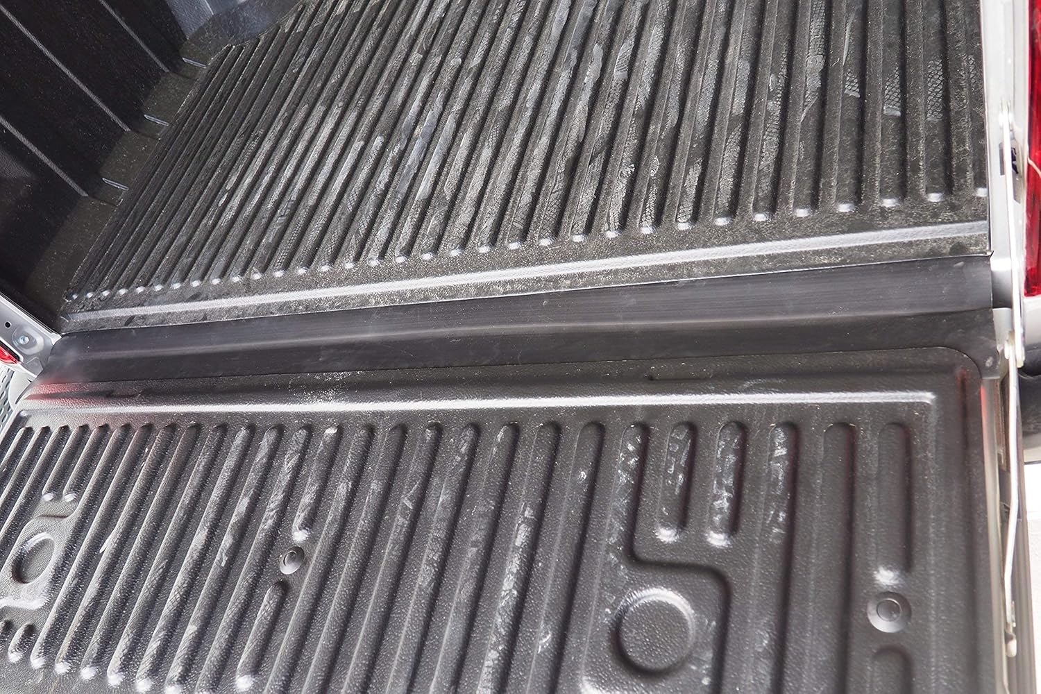 ESI ROK Block XL Tailgate Gap Cover 7"/17.78cm Width