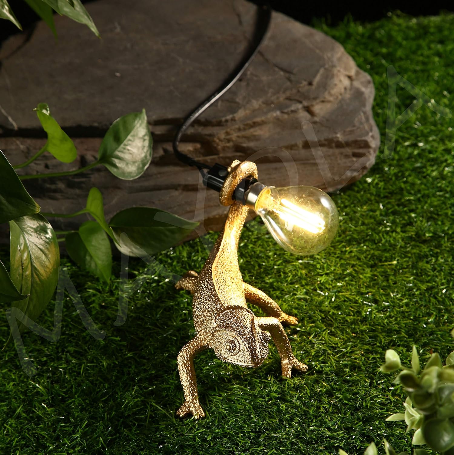 MAYOLA Modern Chameleon Table Lamp,Desk lamp,Night Light,Wall Lamp, Resin Chameleon Lighting Fixture for Living Room, Bedroom, Office,Kids(Table Lamp, B-Gold)