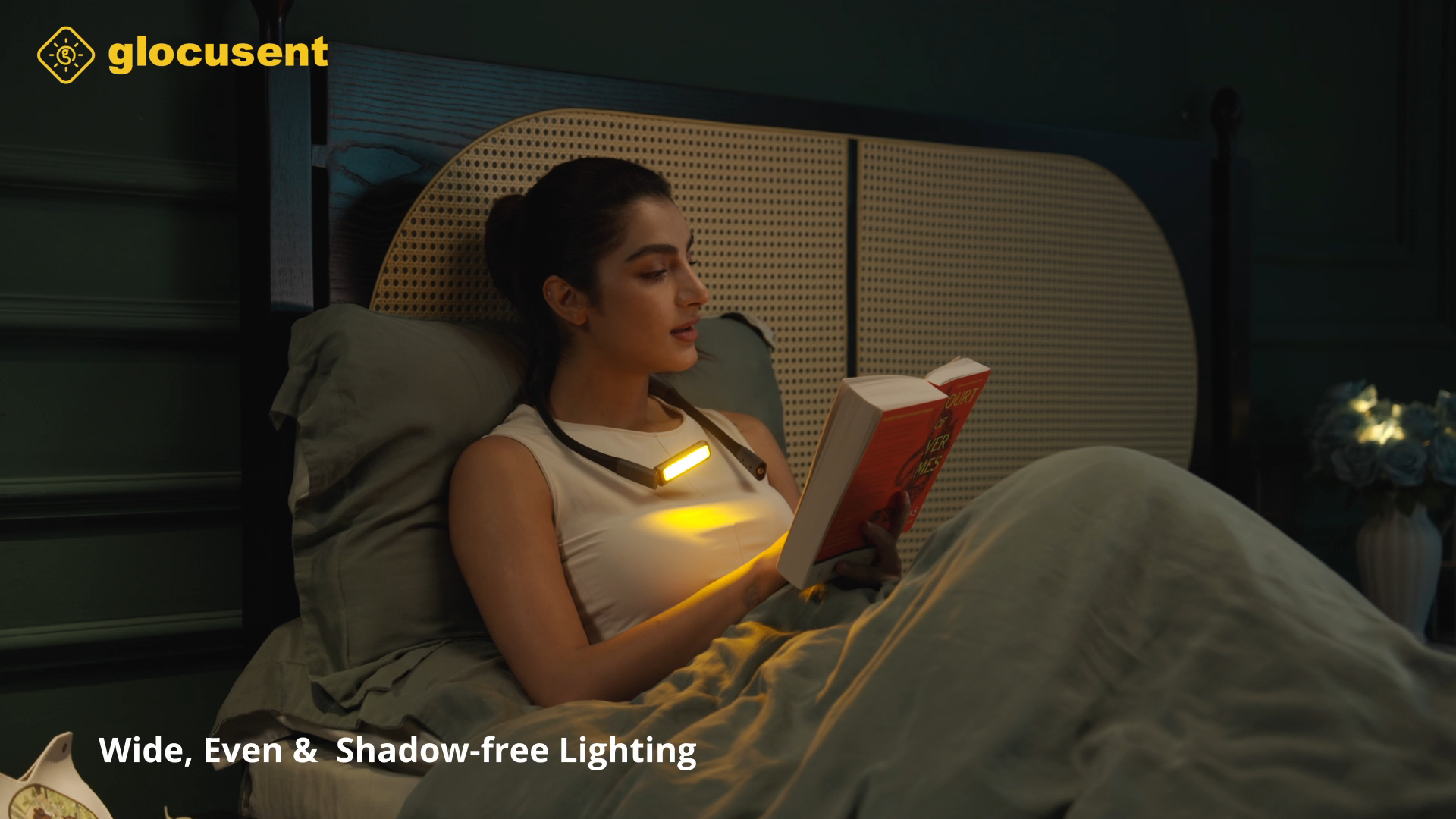 Image of Glocusent Bendable Neck Light, 100 Hours Reading Light for Book Lover Gifts