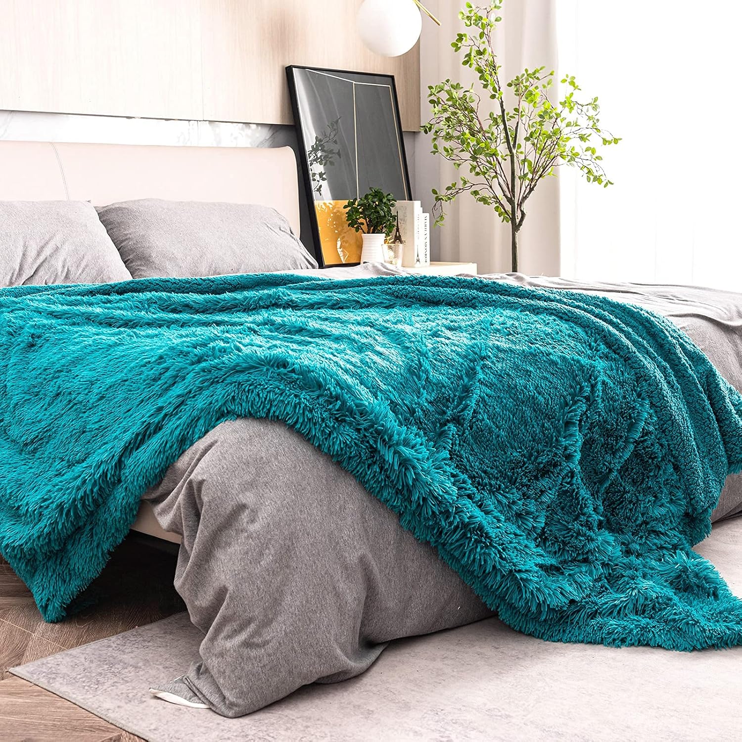 Pawque Sherpa Fleece Blanket Twin Size Teal Green - Faux Fur Fluffy Warm Plush Blankets for Bed, Cozy Thick Lightweight Reversible Decor for Winter Sofa Couch, 60x80 inches - Image 9