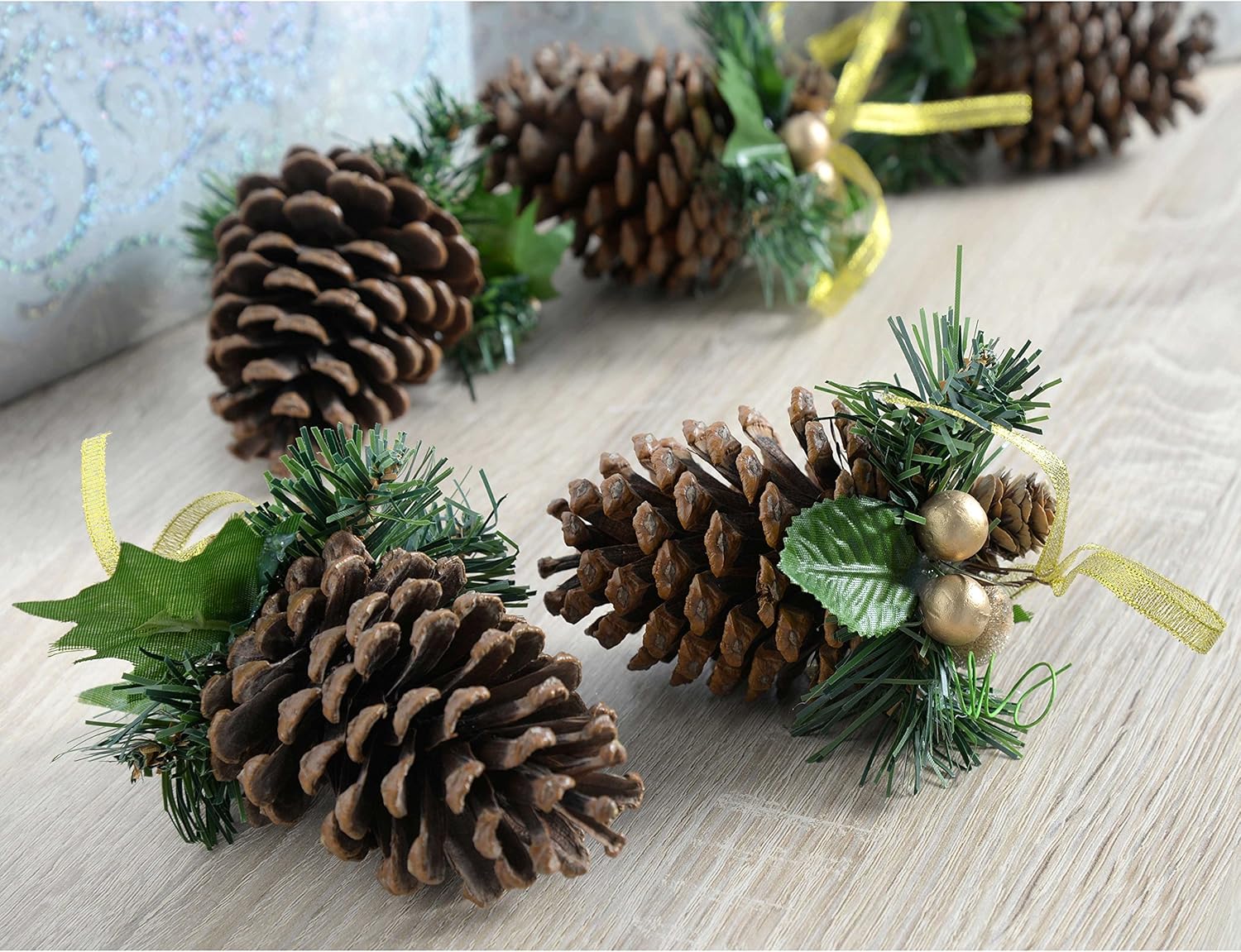 Decorated Pine Cone Christmas Decoration - Copper/Gold, Pack of 5