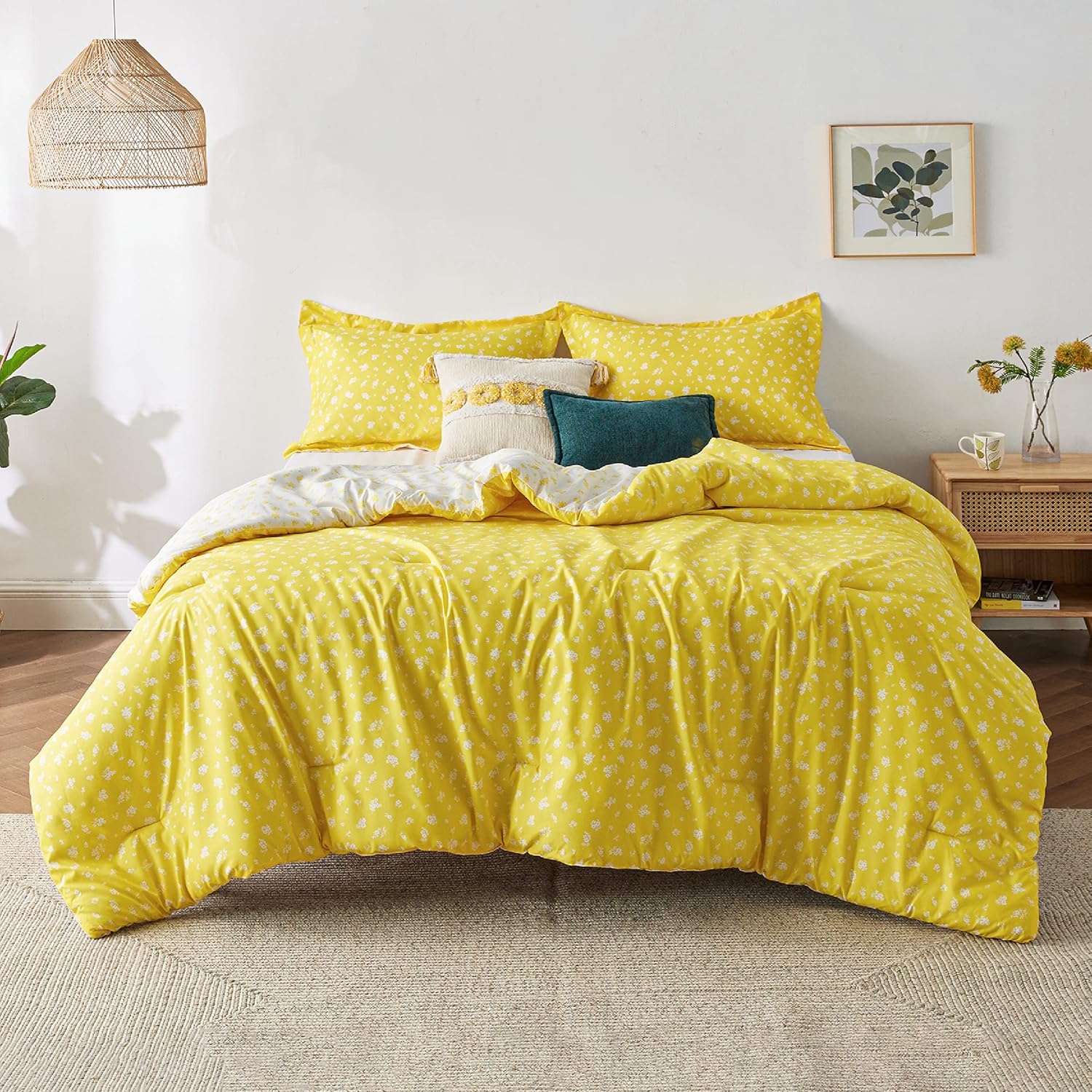 Bedsure Yellow Comforter Set Queen Floral Comforter Set, UltraSoft