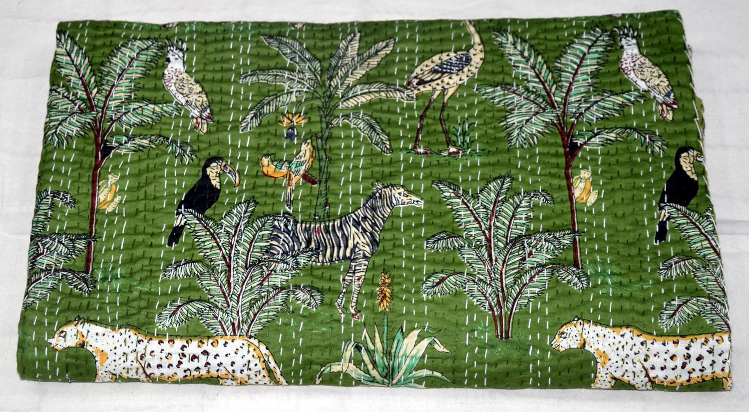 Marusthali indian cotton quilt Handmade Cotton Kantha Quilt Lightweight Bed Cover Bedspread Hippie Bedding Vintage Quilt Hand Quilting Blanket (Twin, Green)