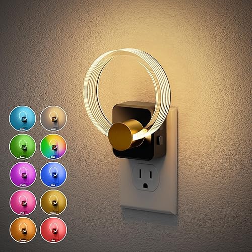 JandCase Luz nocturna, luces nocturnas que cambian de color enchufar a la pared, luz nocturna RGB con sensor de luz, luces nocturnas giratorias de