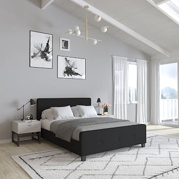Merrick Lane Clarendon Queen Size Platform Bed Contemporary Tufted Upholstered Platform Bed with Footboard in Black Fabric