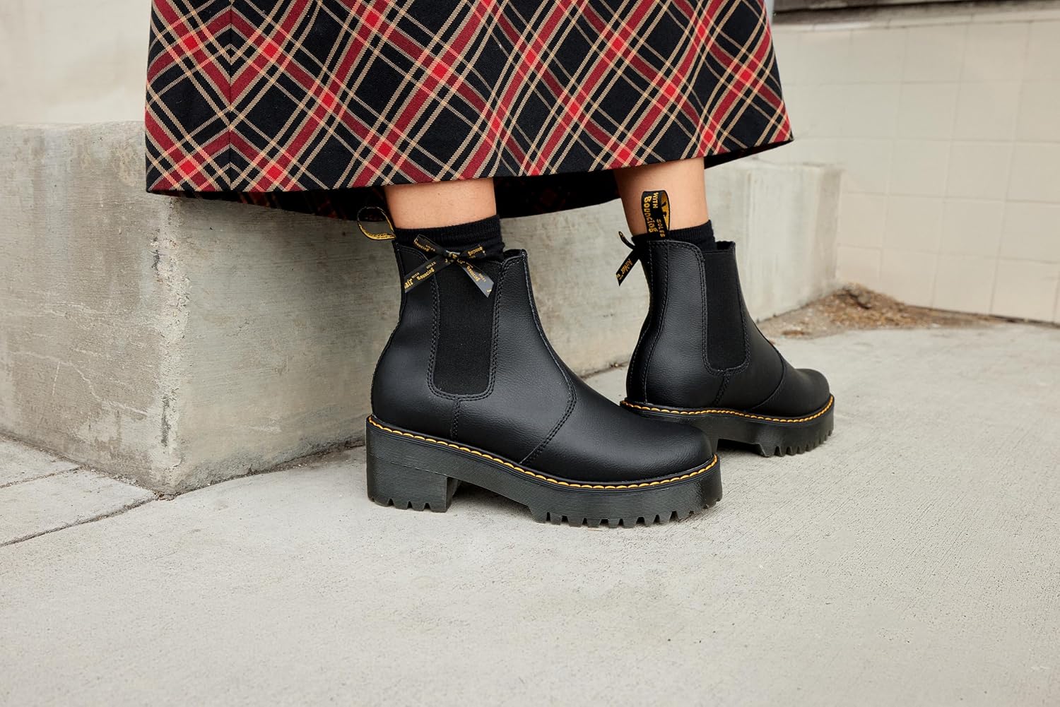 Dr. Martens Women's Sanguine Leather Chelsea Boot - Image 8