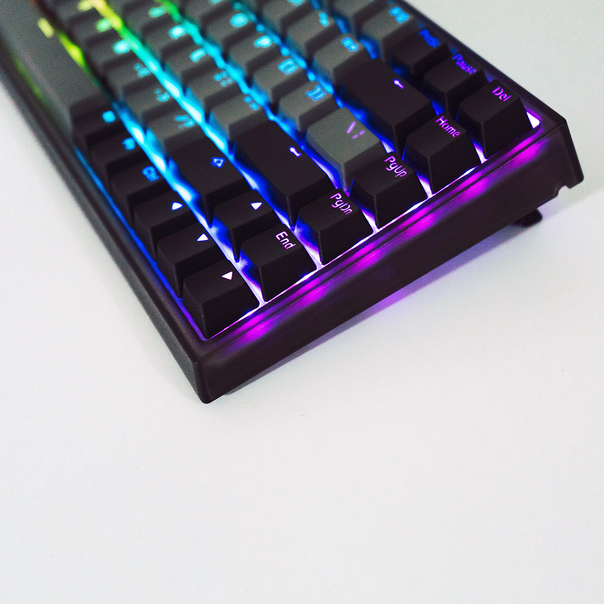 Amazon | YUNZII KC84 Pro ホットスワップ可能なメカニカルキーボード