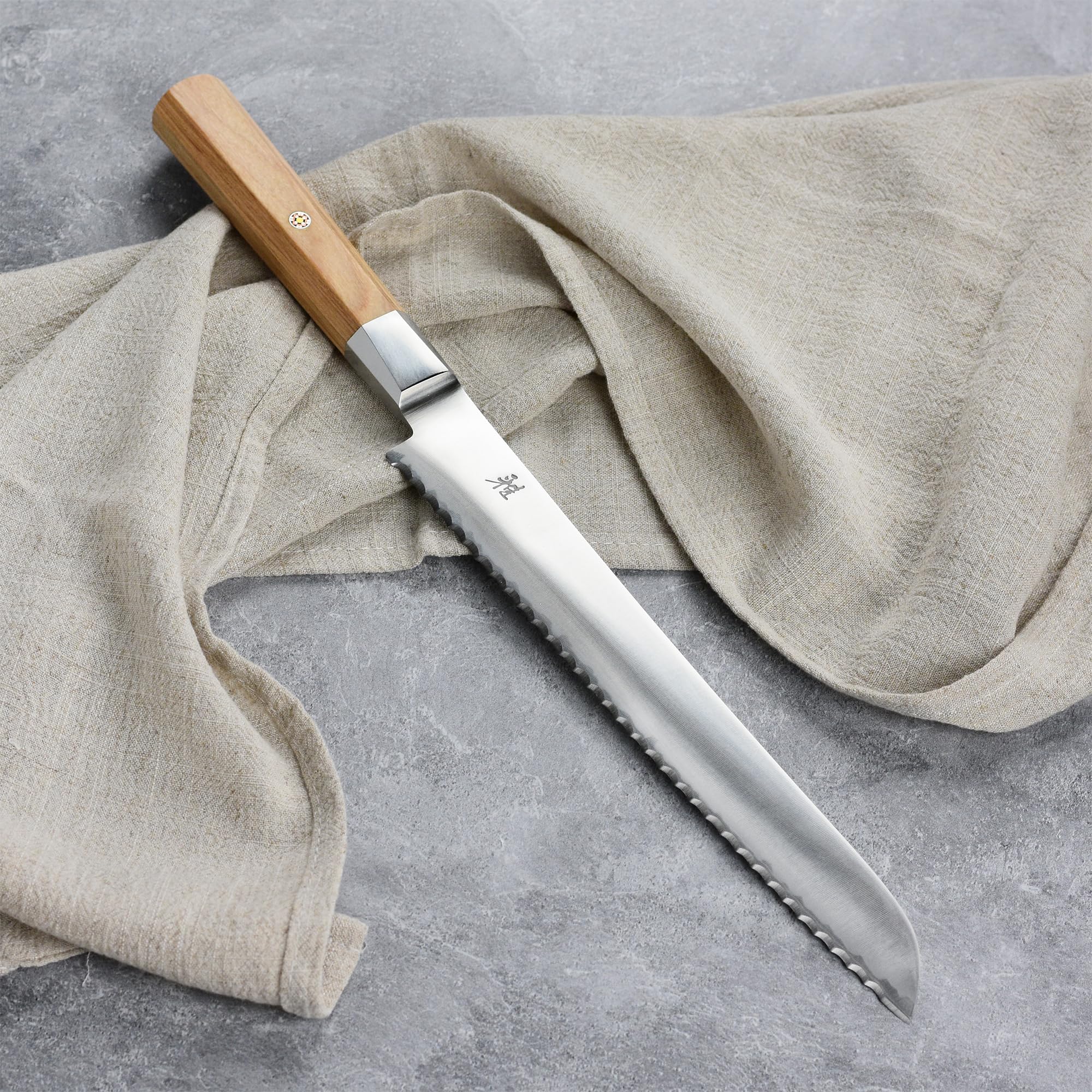 Amazon.com: MIYABI Koya 9-inch Bread Knife: Home & Kitchen