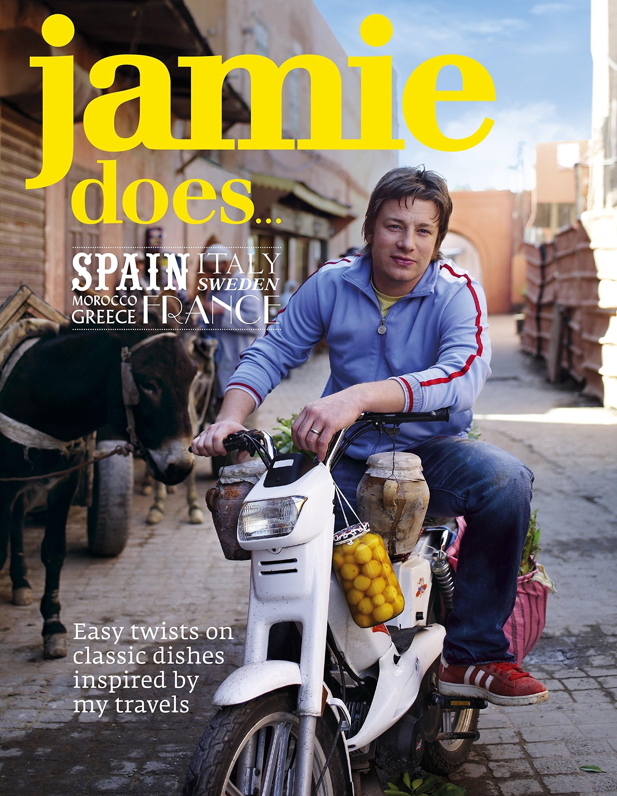 Jamie Does... Hardcover – 15 April 2010